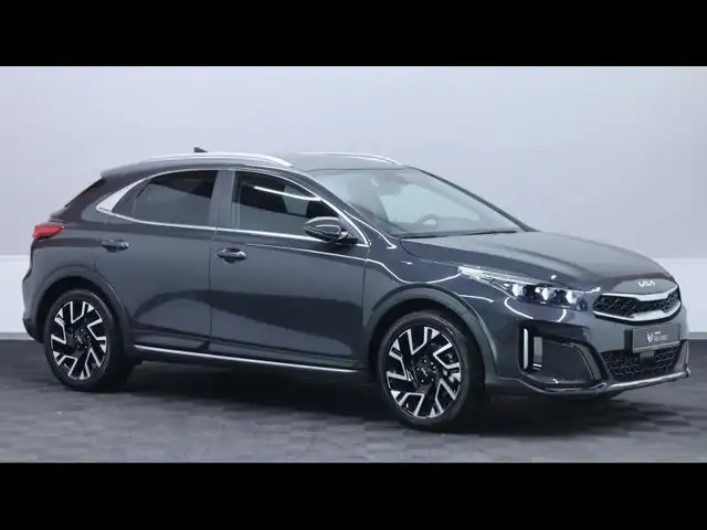 Kia Xceed view 3