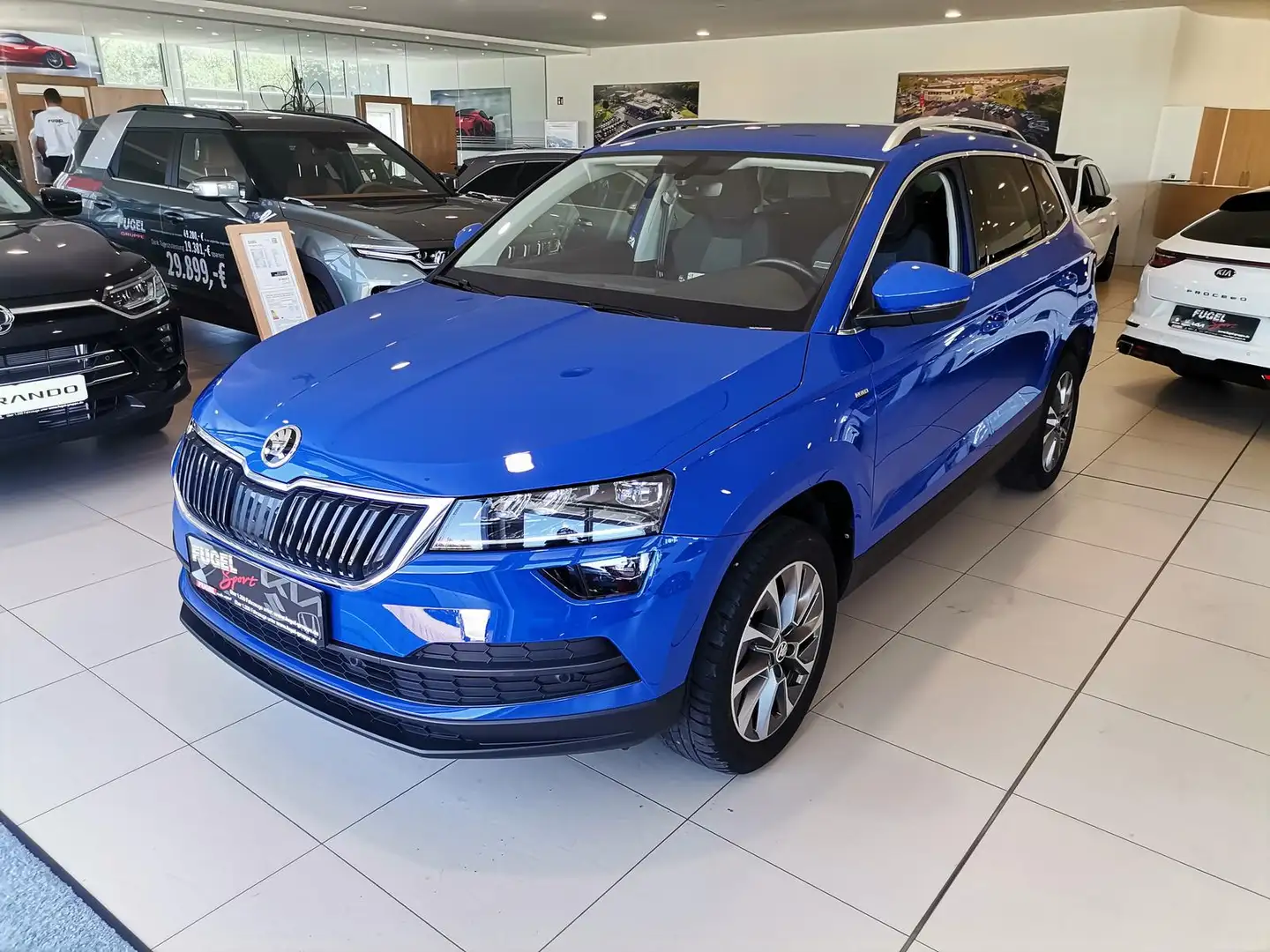 Skoda Karoq 1.0 TSI Clever LED|4xSHZ|Temp|PDC|Klimaaut. Azul - 2