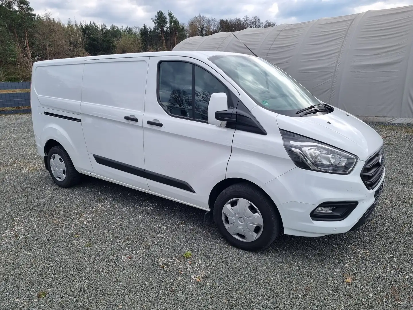 Ford Tourneo Custom Weiß - 1