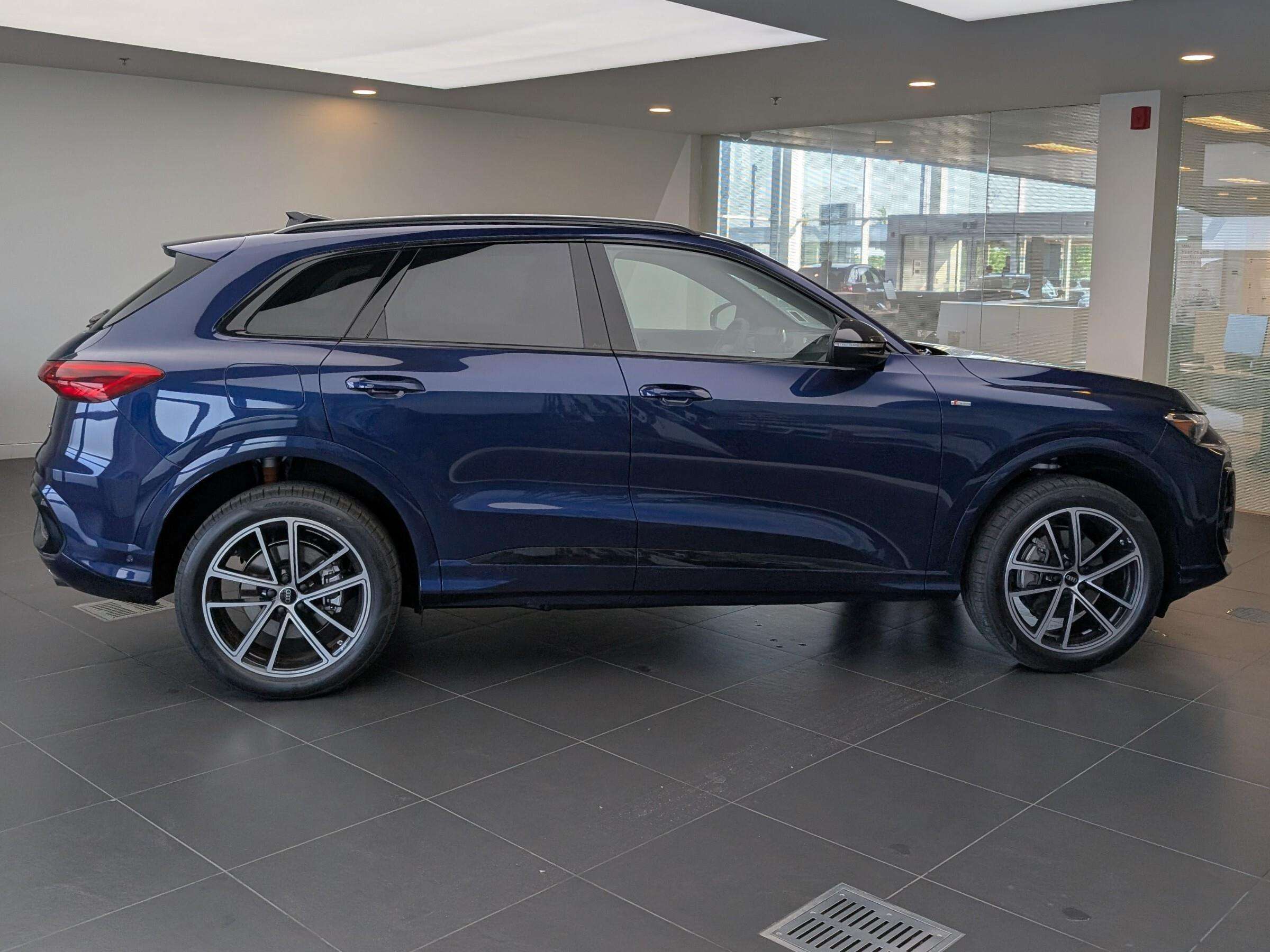 2026 Audi Q5 2.0 Quattro | S Line Black — снимка 1