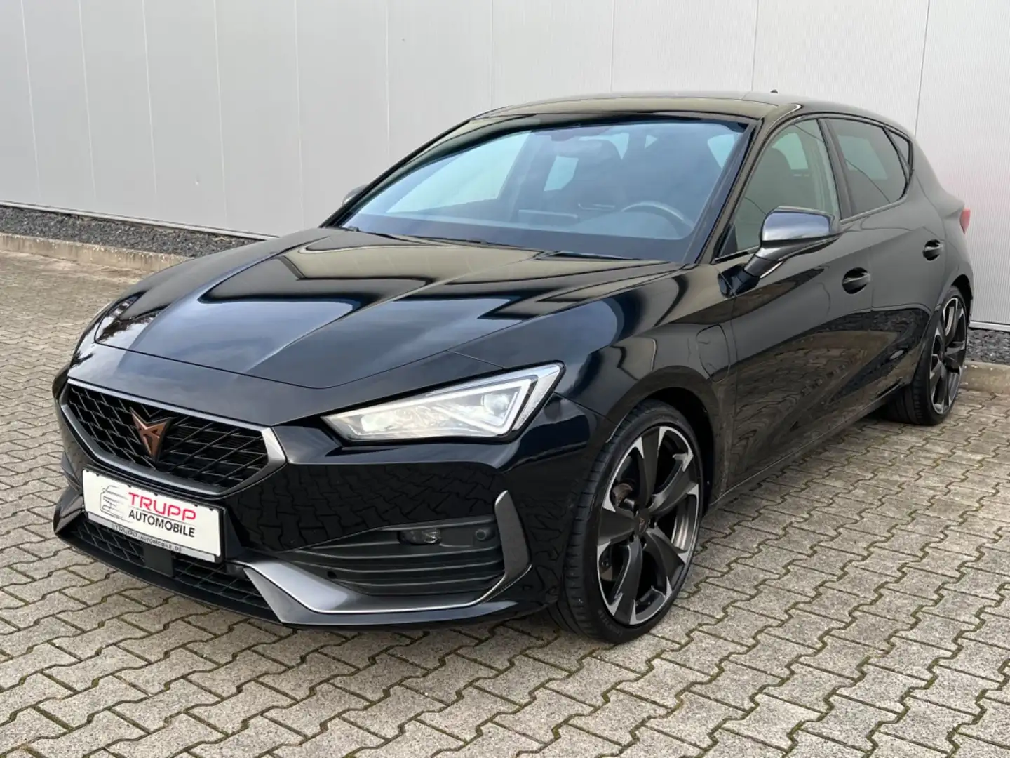 CUPRA Leon VZ e-Hybrid/LED/VIRTUAL/R-KAM/SHZ/NAVI Noir - 2