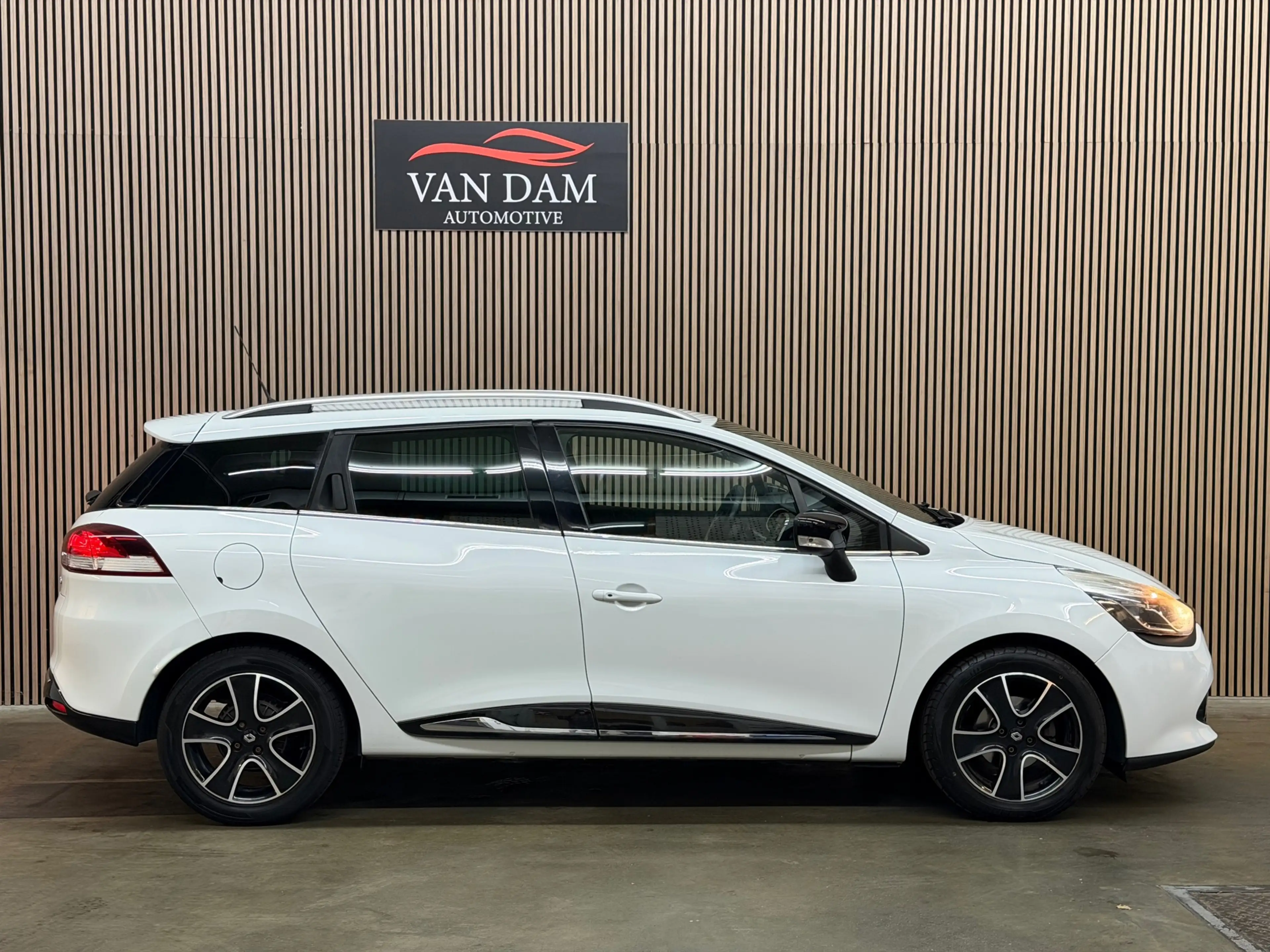 Renault Clio Estate 0.9 TCe Dynamique 2015 NAP CRUISE NAVI PDC — photo 7