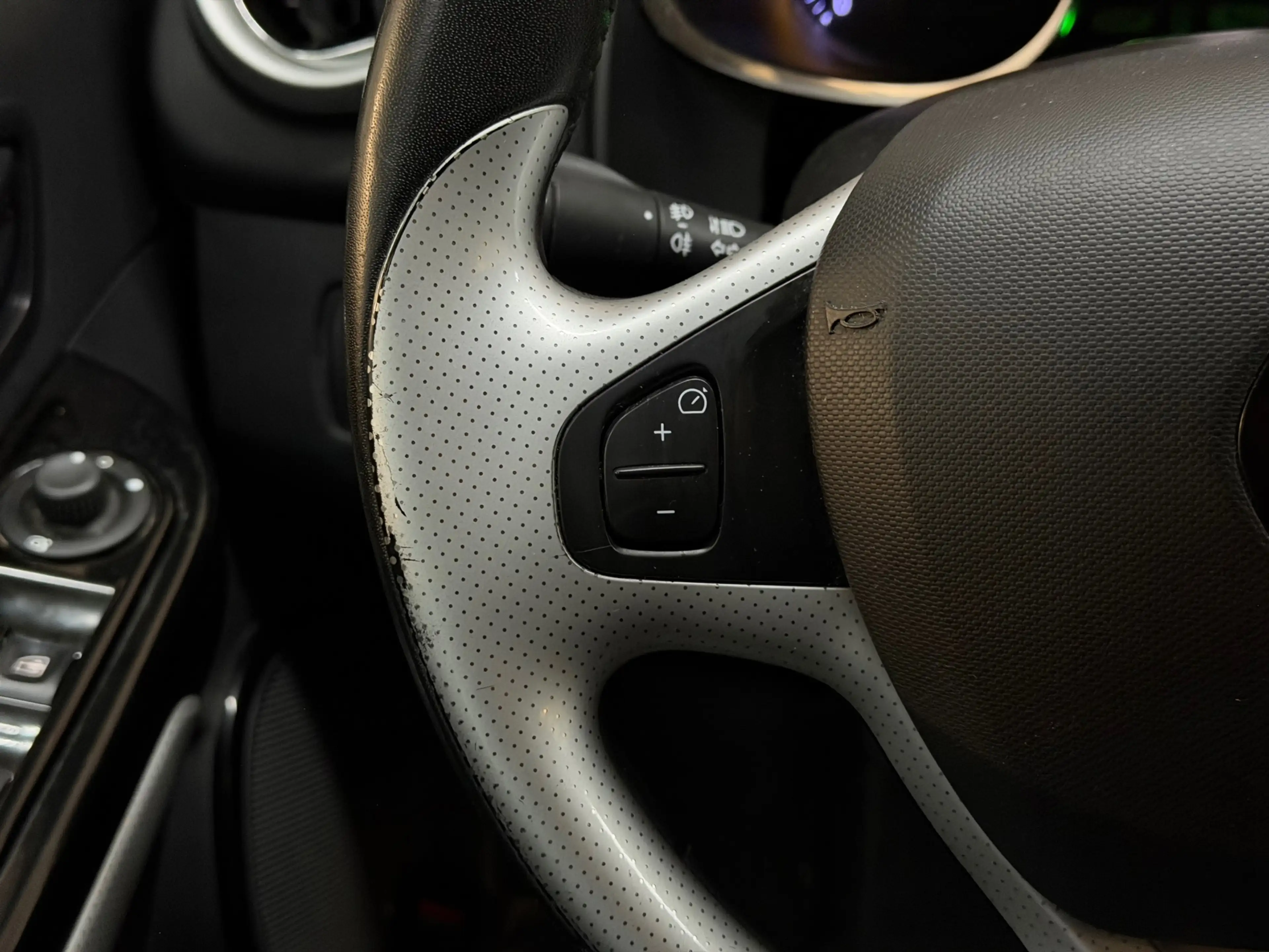 Renault Clio Estate 0.9 TCe Dynamique 2015 NAP CRUISE NAVI PDC — photo 19