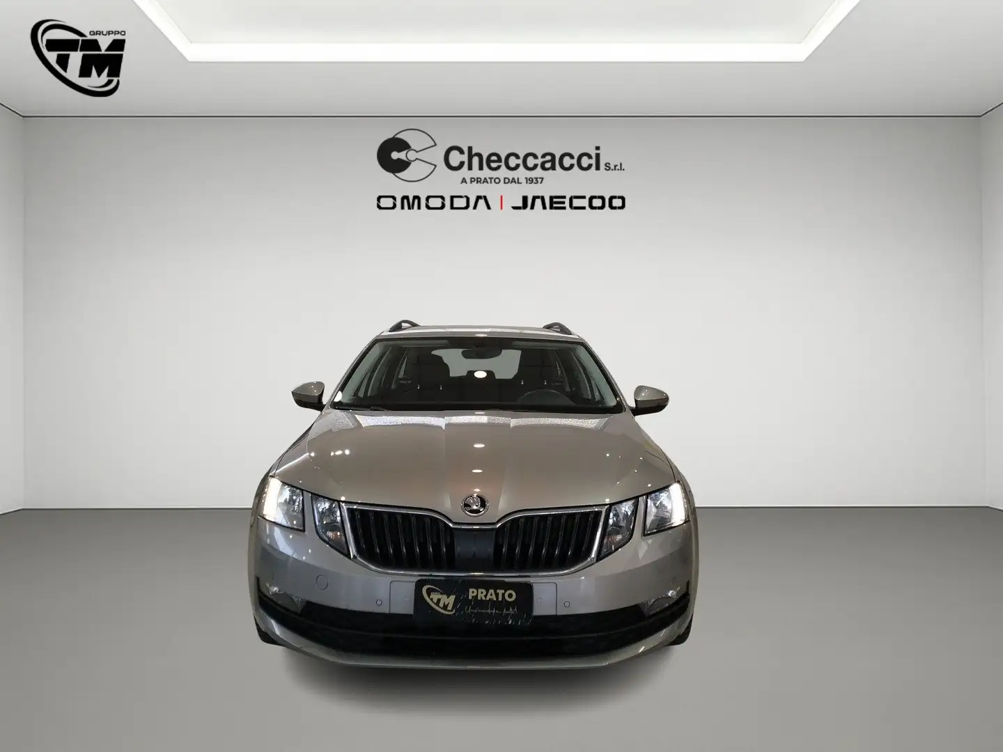 Skoda Octavia Wagon 1.0 tsi Executive 115cv *78.000 KM* Grau - 2