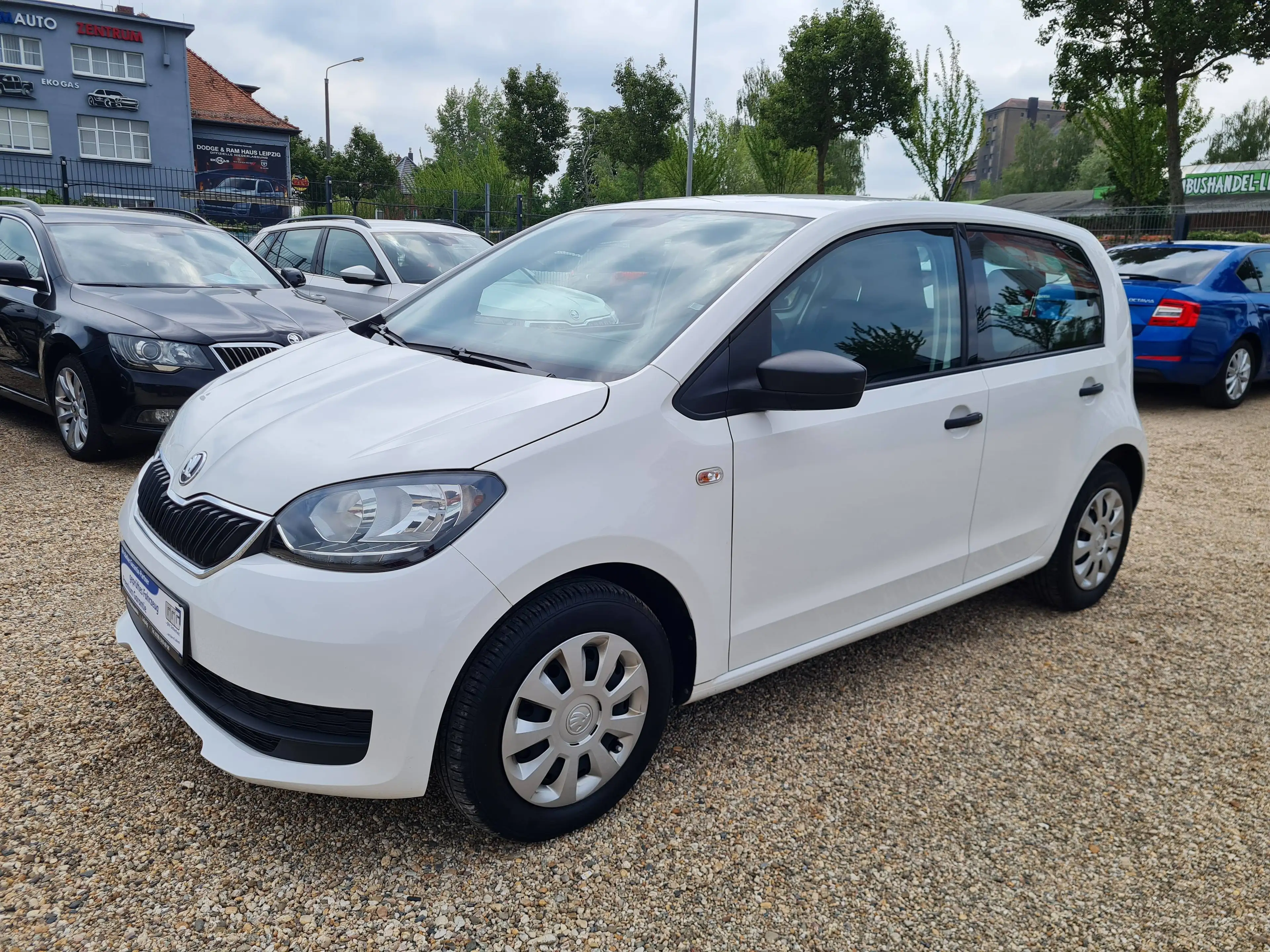 Skoda Citigo Active/ 1 Hand Klima/TÜV+Inspektion-Neu