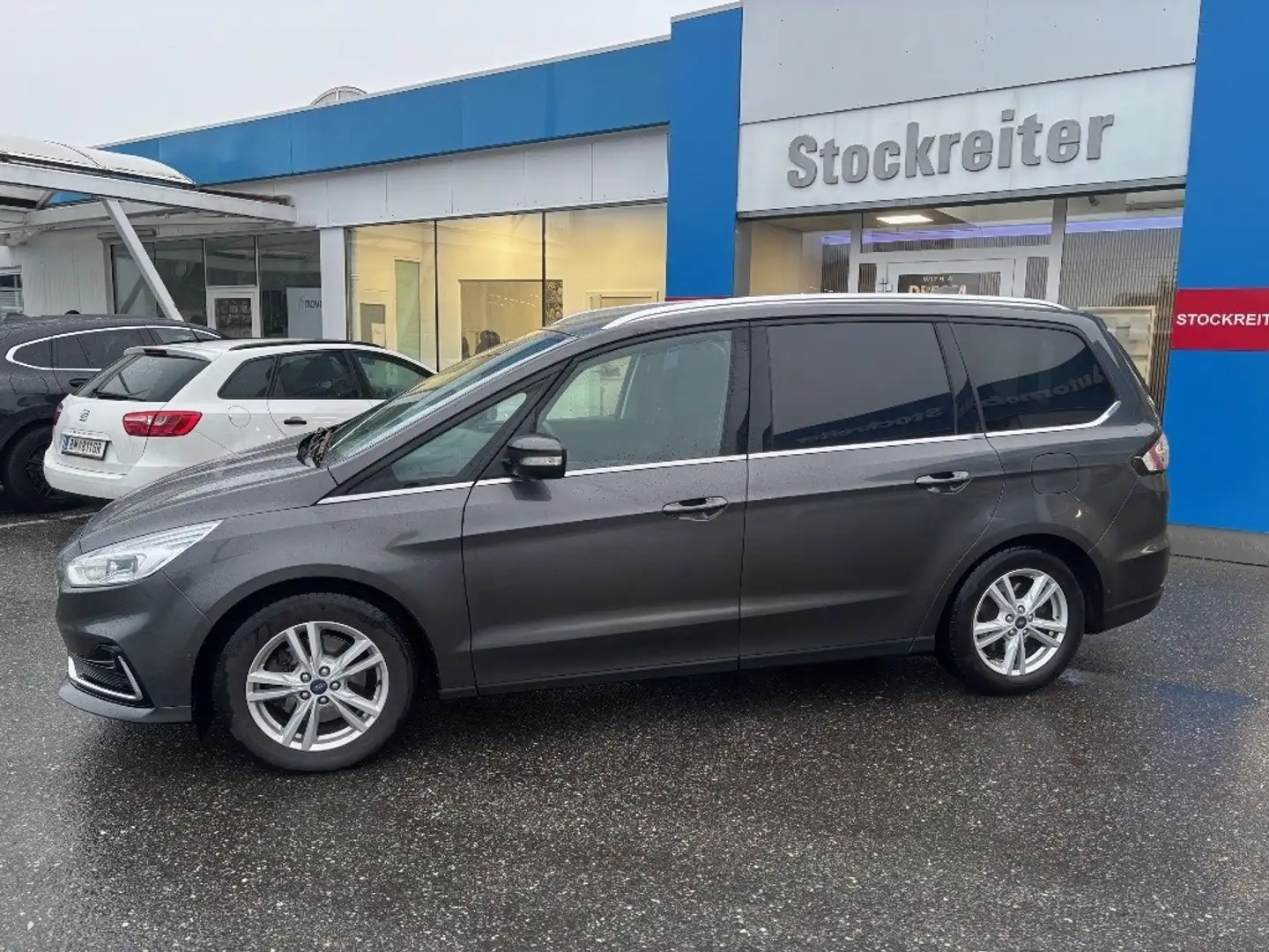 Ford Galaxy 2,0 EcoBlue SCR Aut.*LED*PDC*KAMERA*NAVI*SZH Grau - 2