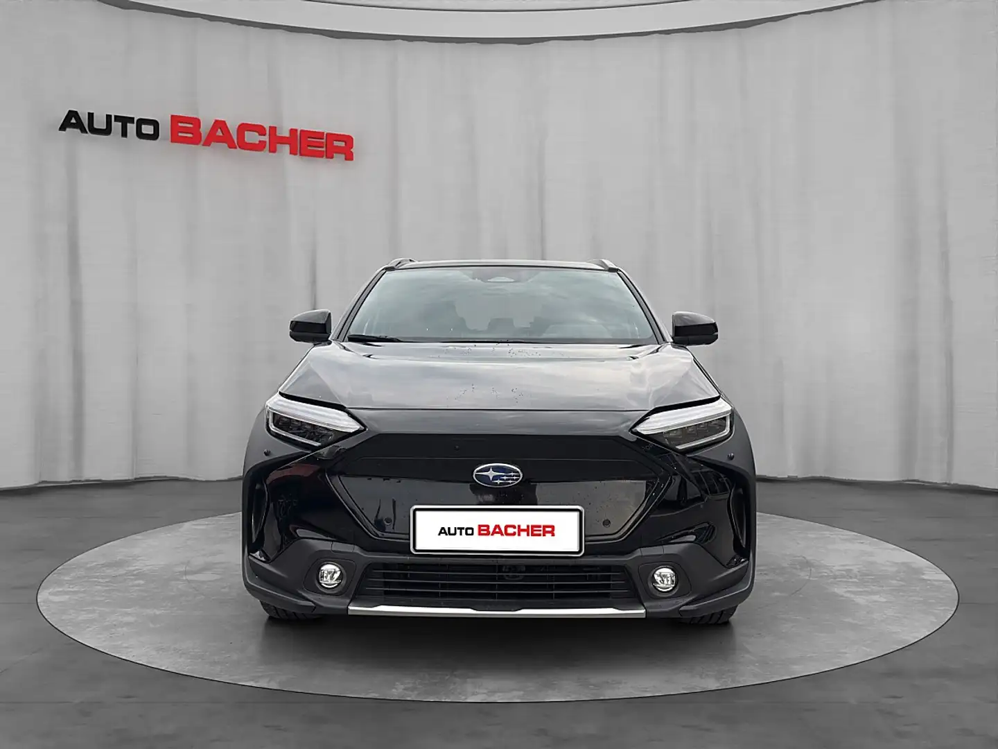 Subaru Solterra Schwarz - 2