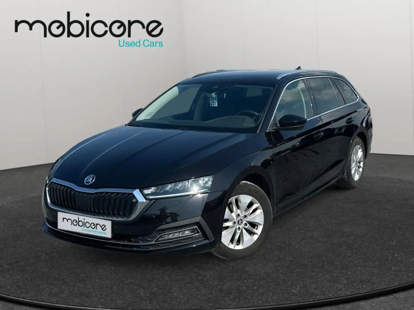 Skoda Octavia IV Ambition / Essence Noir - 1