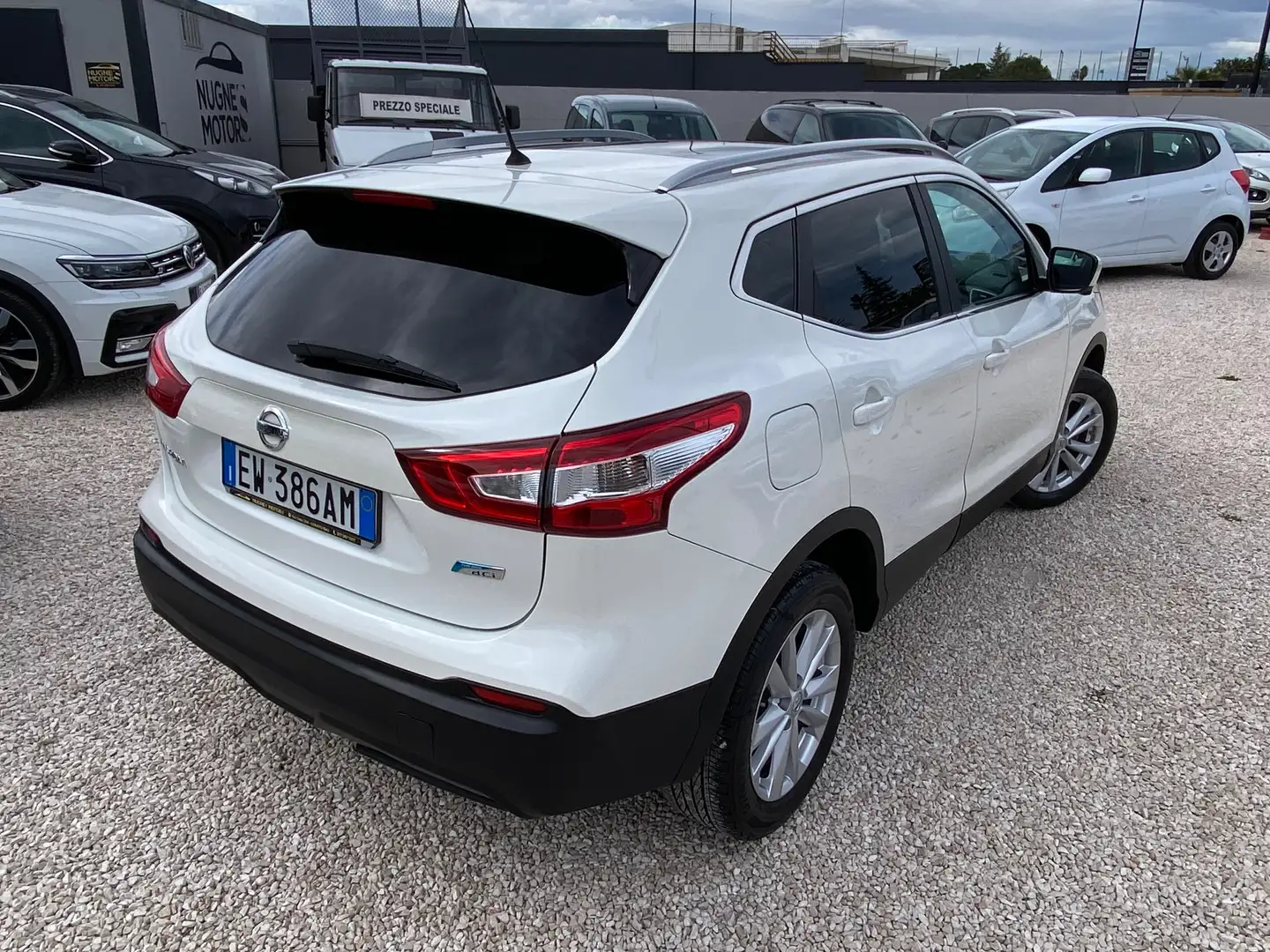 Nissan Qashqai Qashqai 1.5 dci Tekna 110cv White - 2