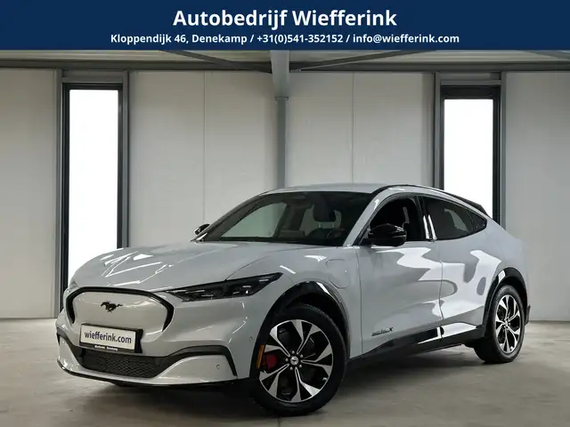 Ford Mustang Mach-E Extended Premium RWD 98 kWh