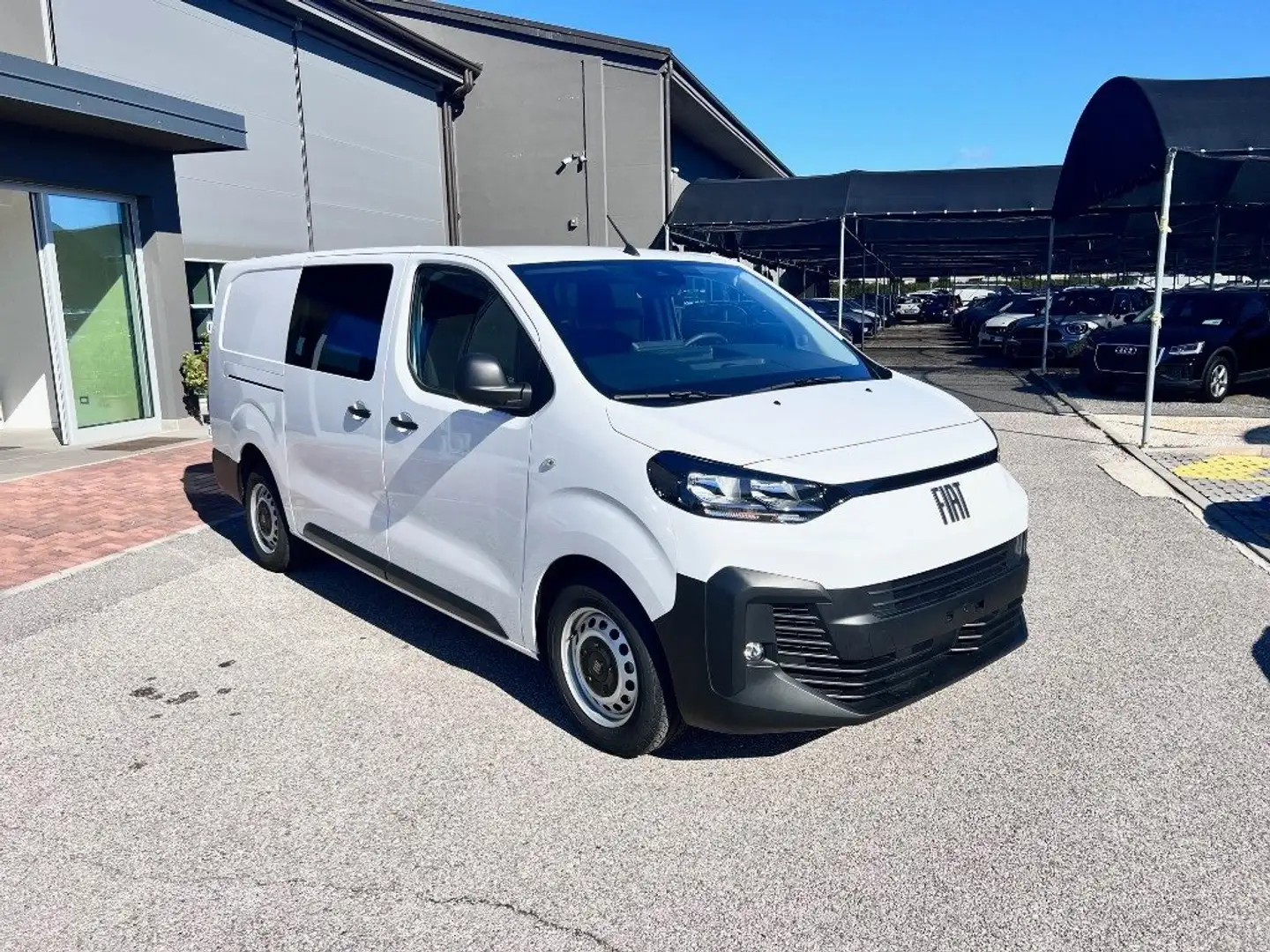 Fiat Scudo 2.0 BlueHDi 145 CV PL DC Furgone L3 6 Posti Bianco - 2