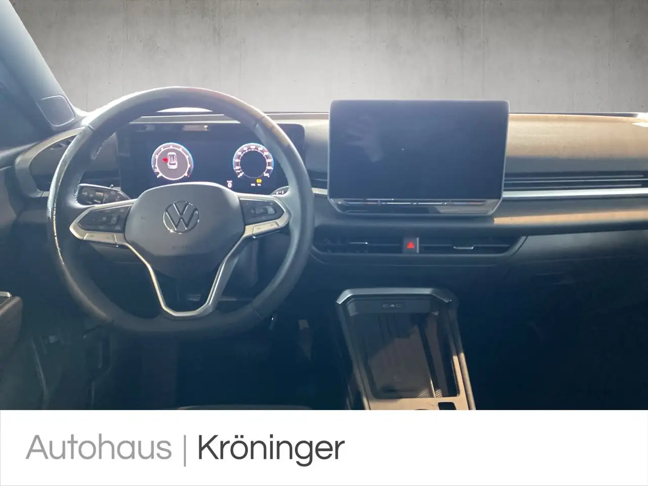 Volkswagen T-Roc 1.5 eTSI DSG Style AHK Navi Rück Massage 13