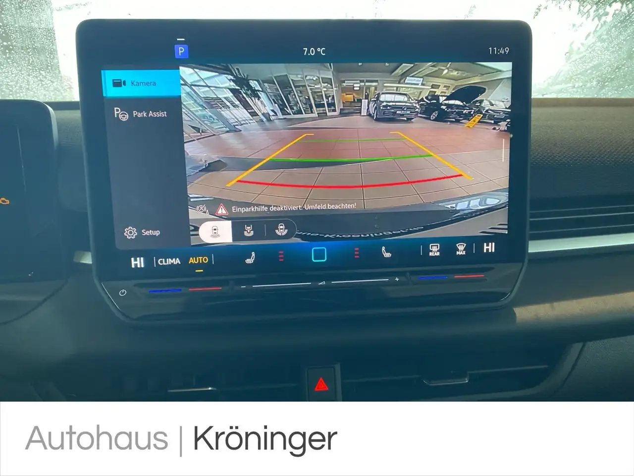 Volkswagen T-Roc 1.5 eTSI DSG Style AHK Navi Rück Massage 16