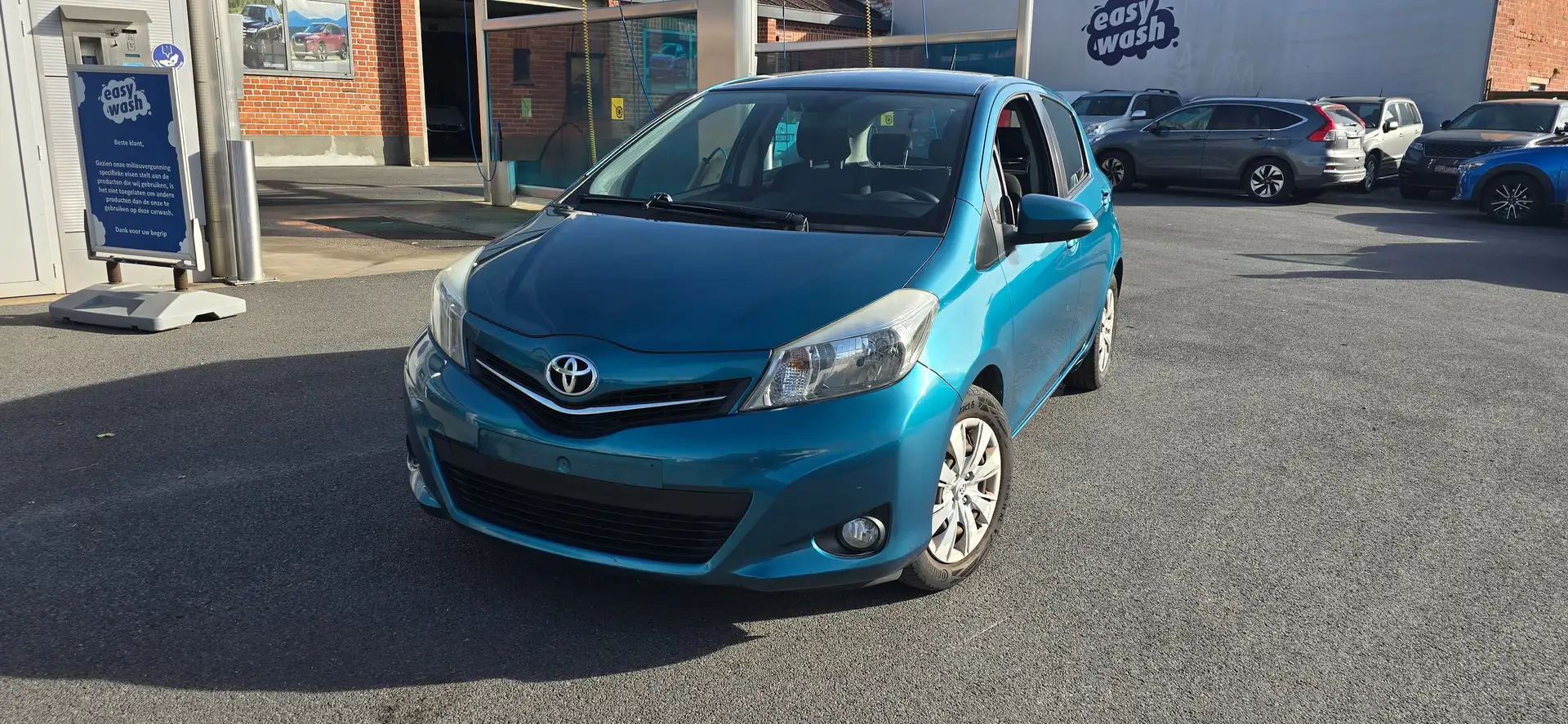 Toyota Yaris Yaris 1.33 VVT-i Executive Bleu - 2