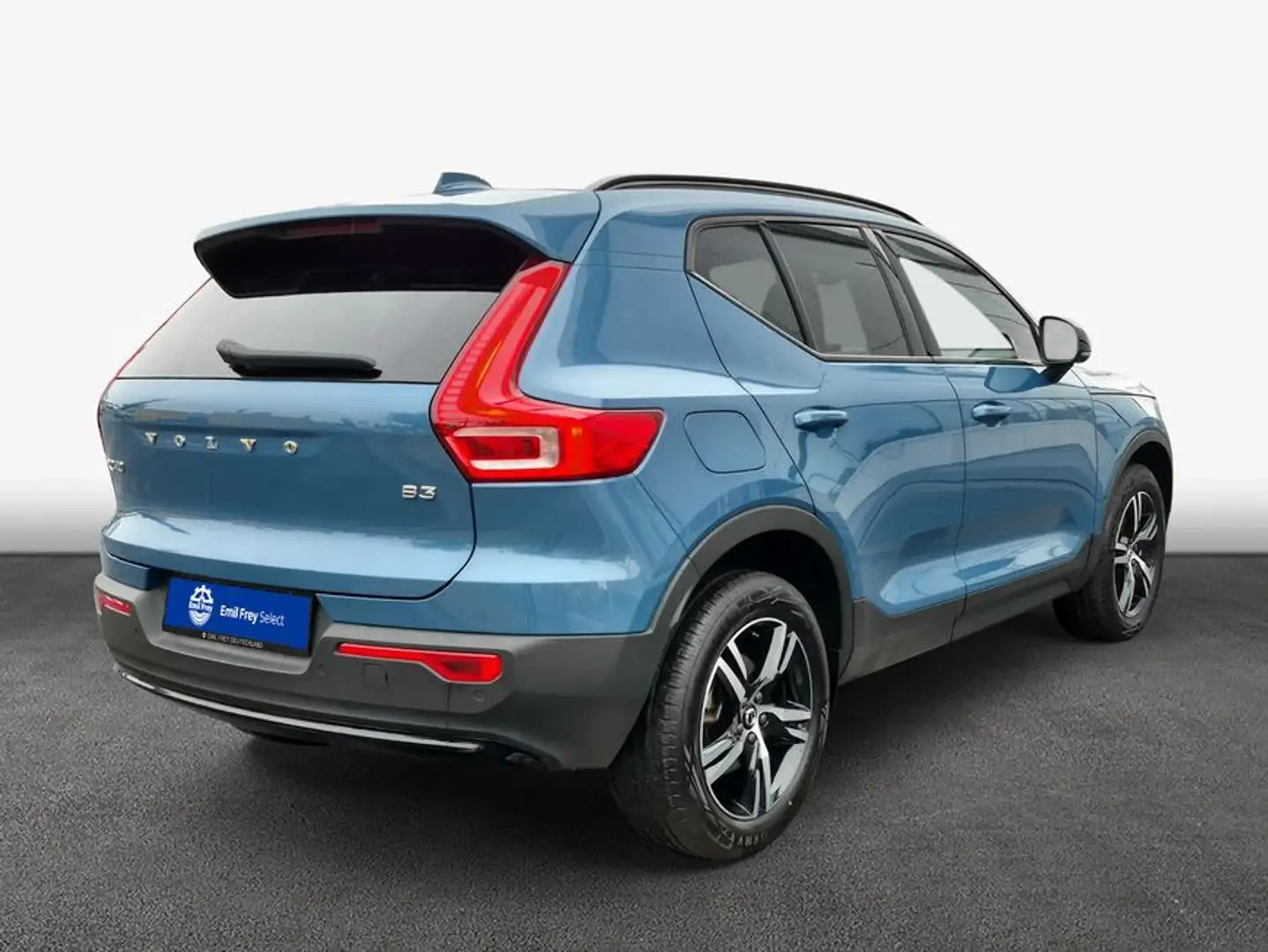 Volvo XC40 XC40 B3 B DKG Plus Dark Pano*Thors Hammer Schwarz - 2