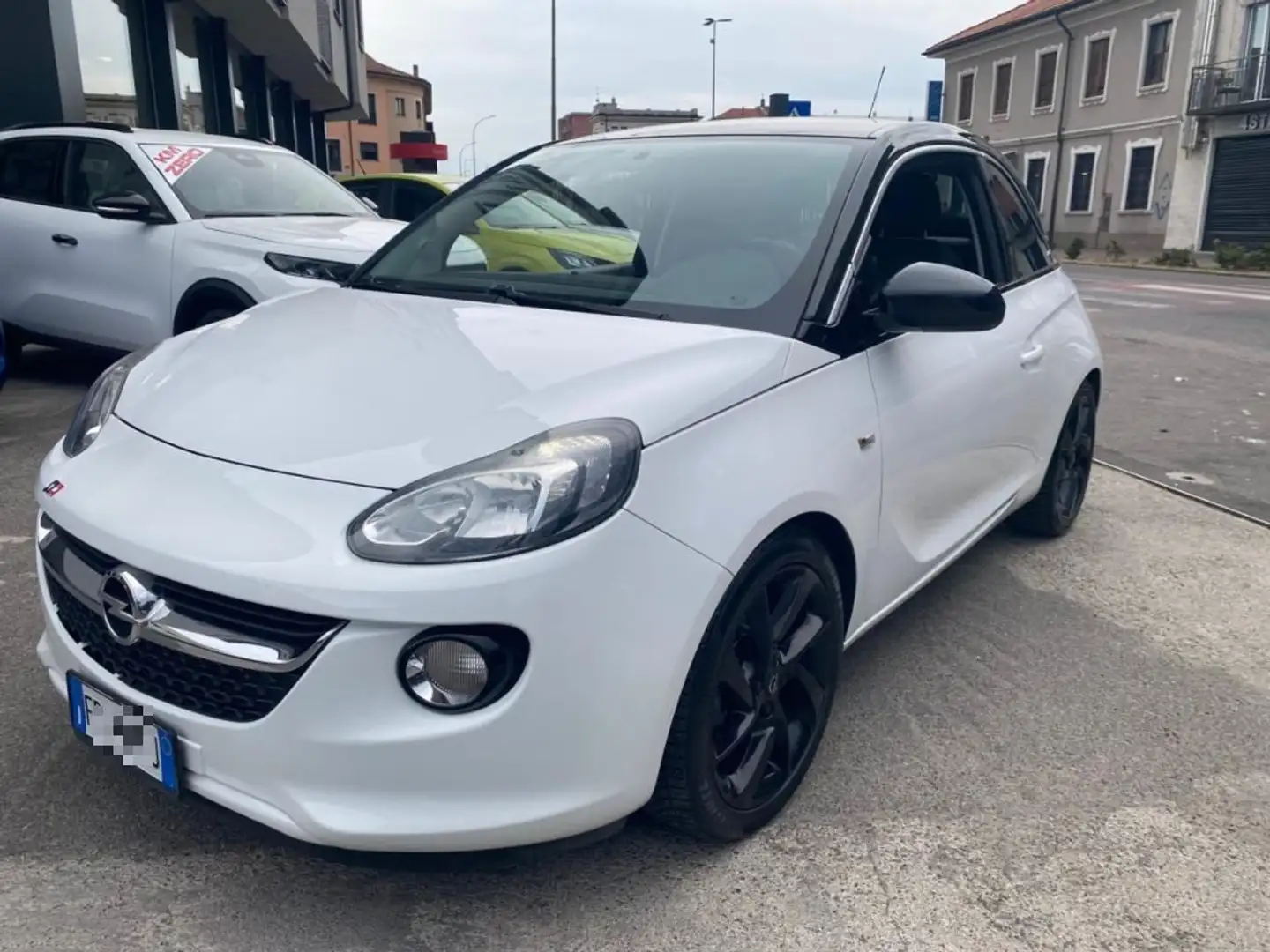 Opel Adam 1.2 70 CV Slam Bianco - 1