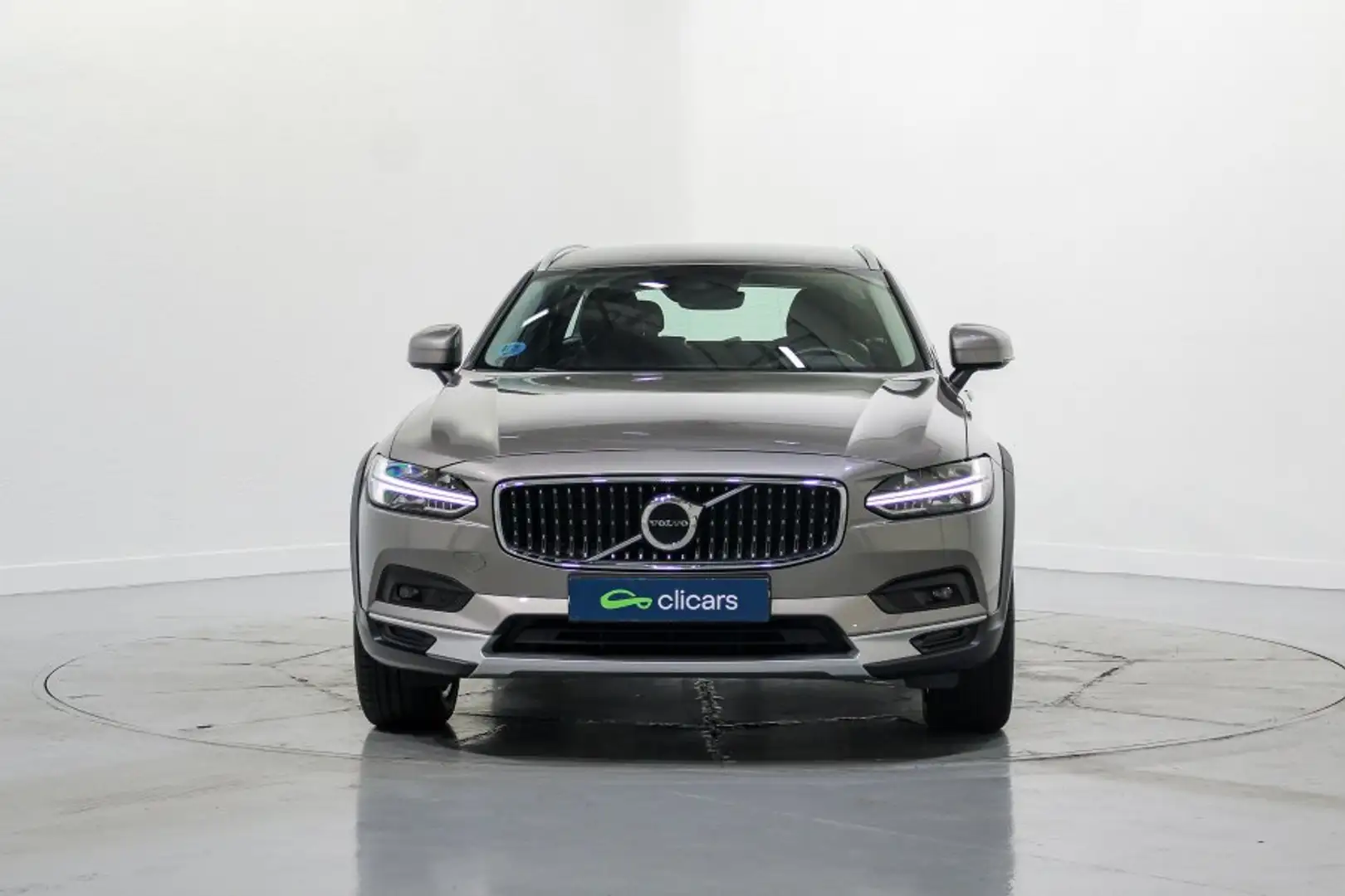Volvo V90 Cross Country B4 AWD Aut. Gris - 2