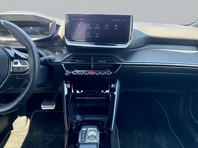 Peugeot 2008 view 14