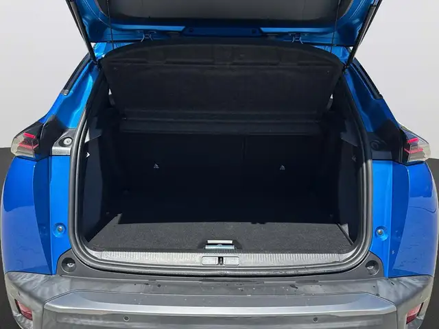 Peugeot 2008 view 9