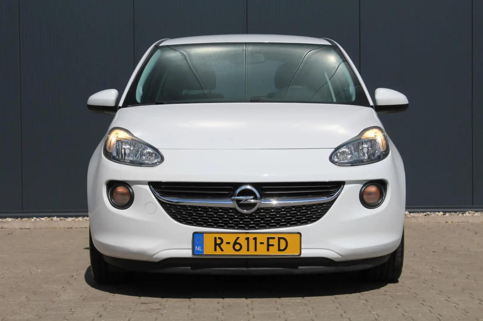 Opel Adam 1.2 Jam | Airco | Elektrische ramen | LMV | APK | Blanco - 2
