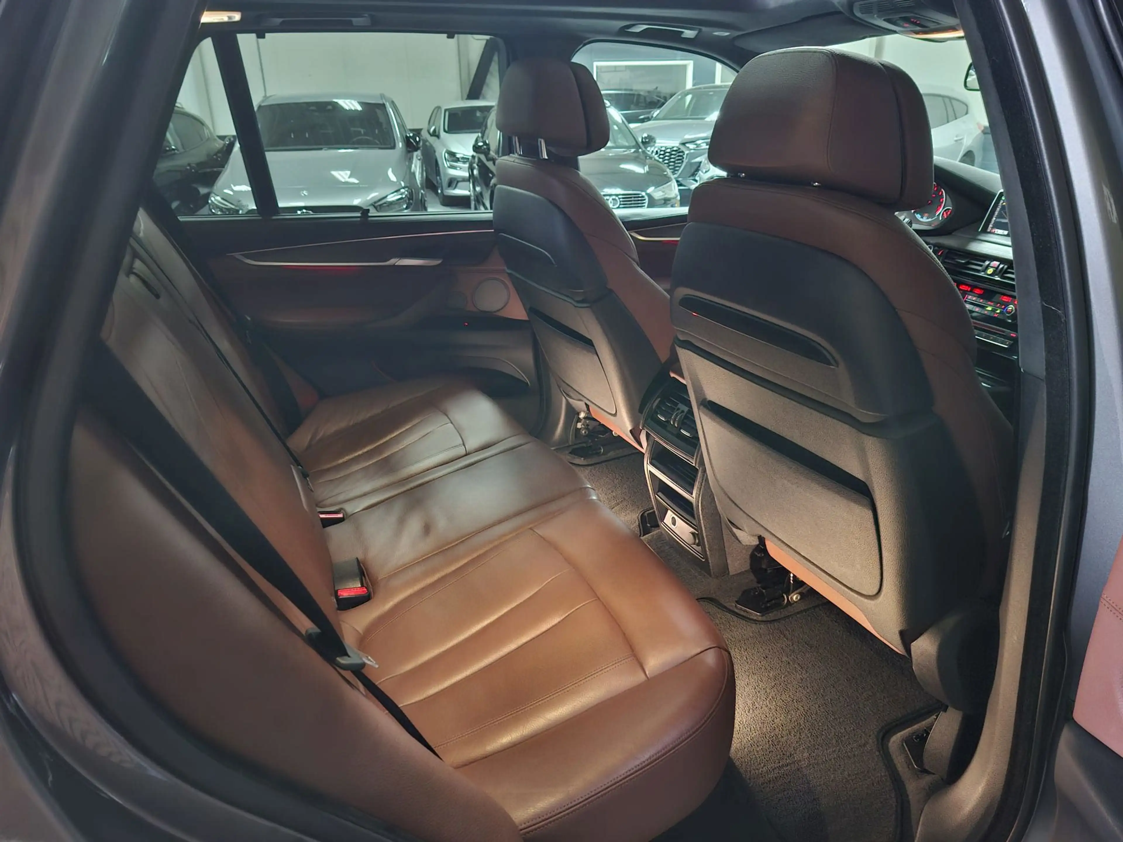 BMW X5 XDrive40e High Executive | Clima | Navi | Pano | C — photo 49