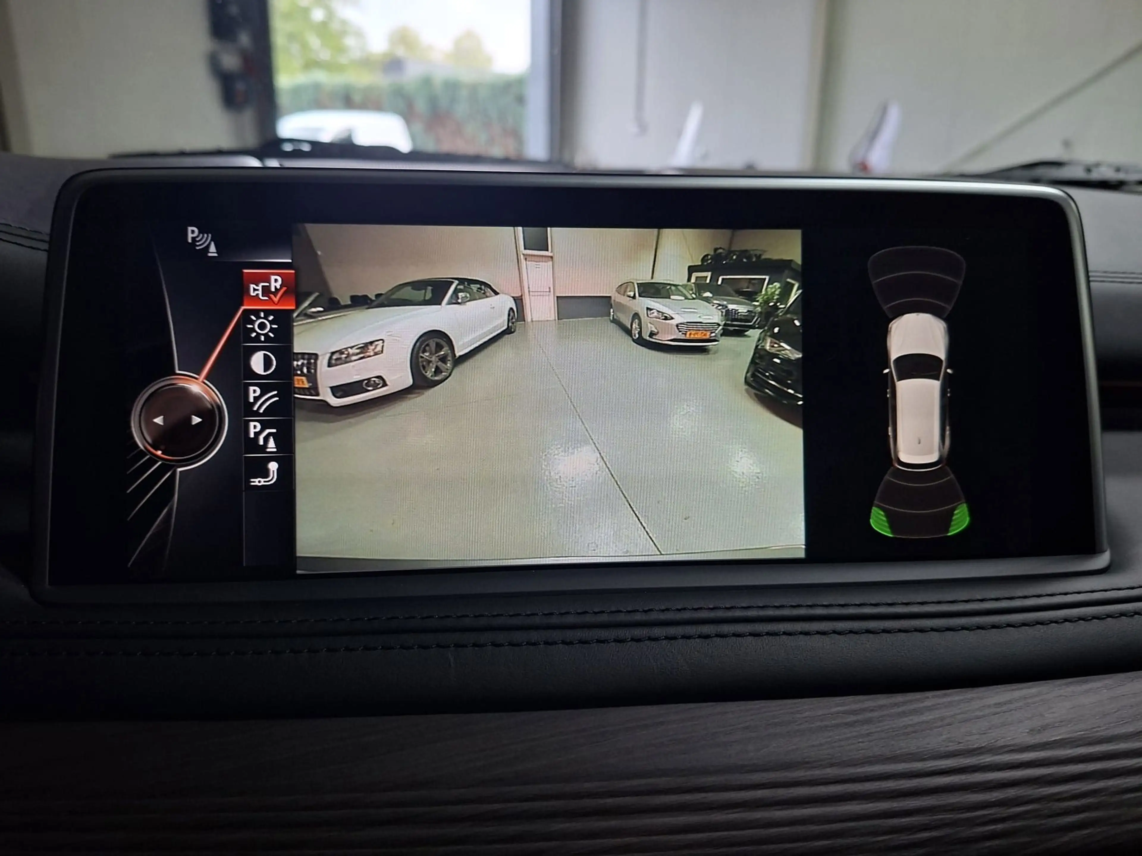 BMW X5 XDrive40e High Executive | Clima | Navi | Pano | C — photo 40
