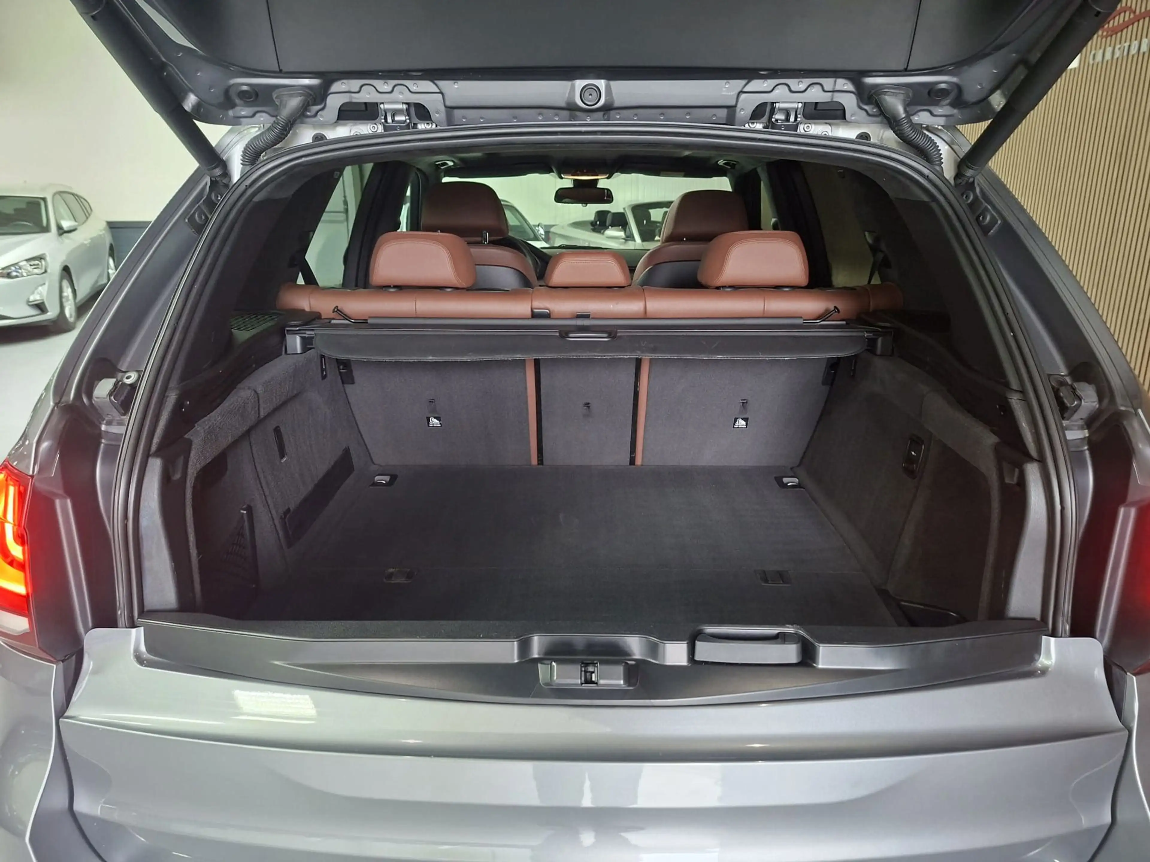 BMW X5 XDrive40e High Executive | Clima | Navi | Pano | C — photo 44
