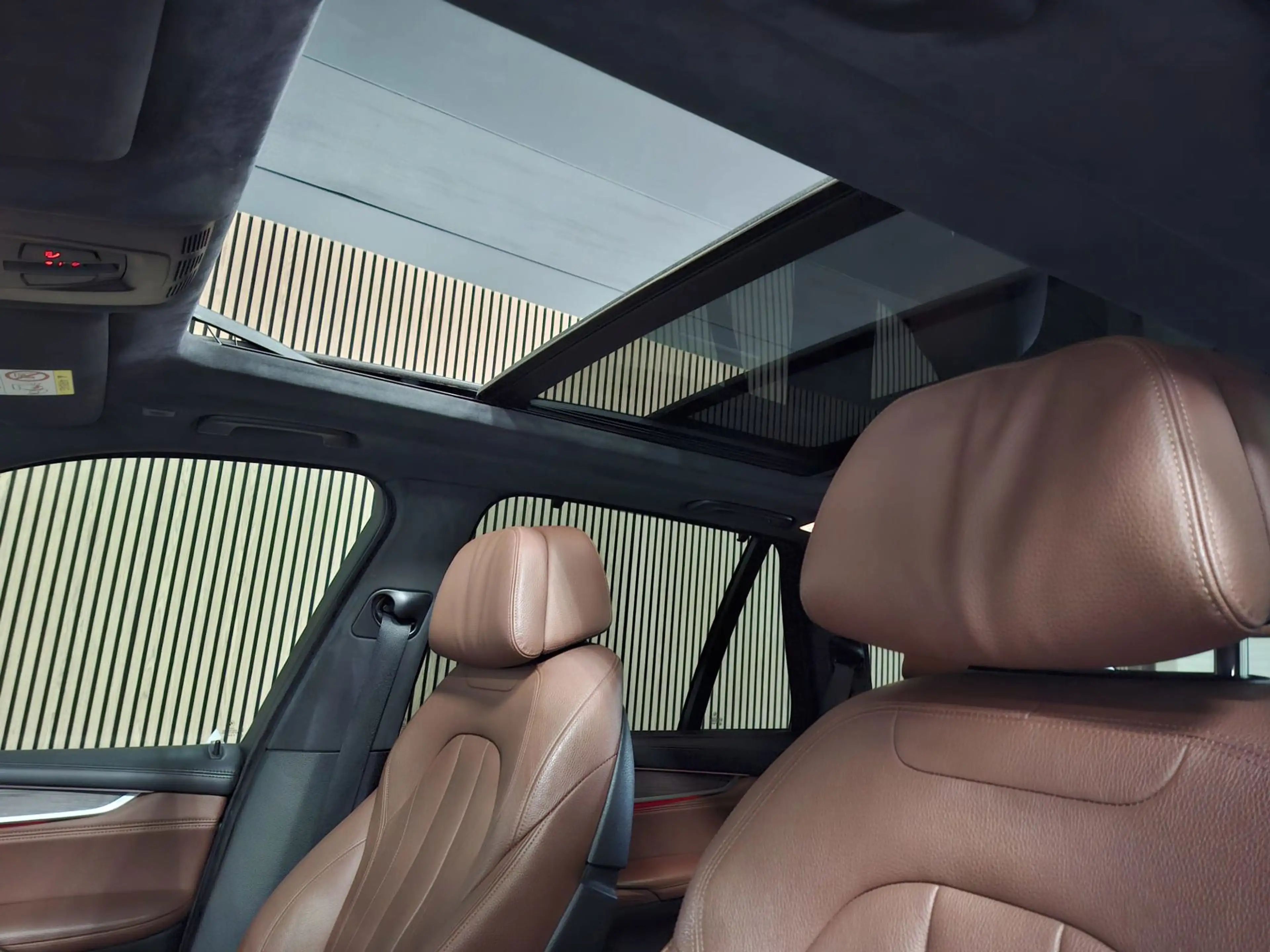 BMW X5 XDrive40e High Executive | Clima | Navi | Pano | C — photo 18