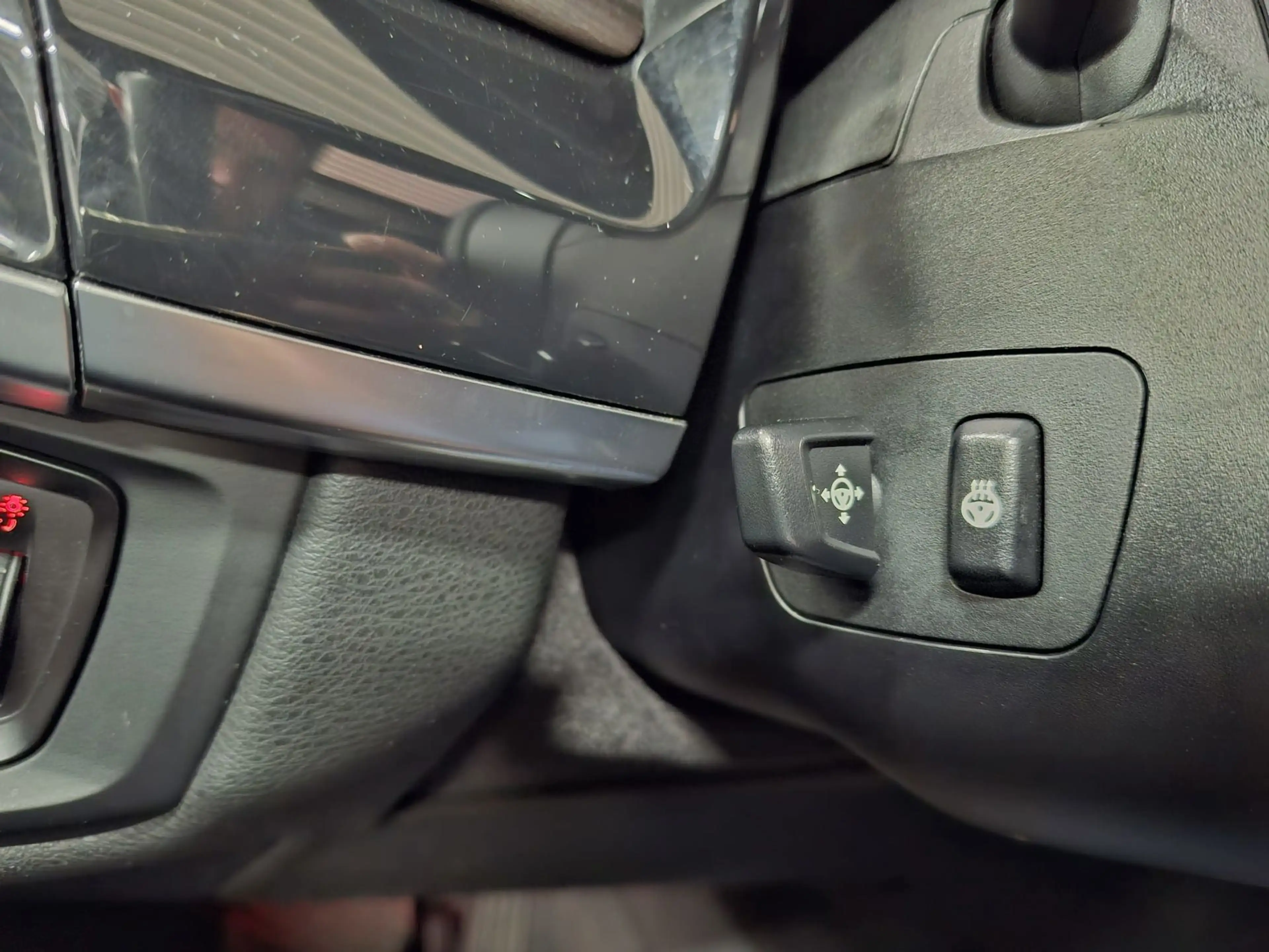 BMW X5 XDrive40e High Executive | Clima | Navi | Pano | C — photo 28