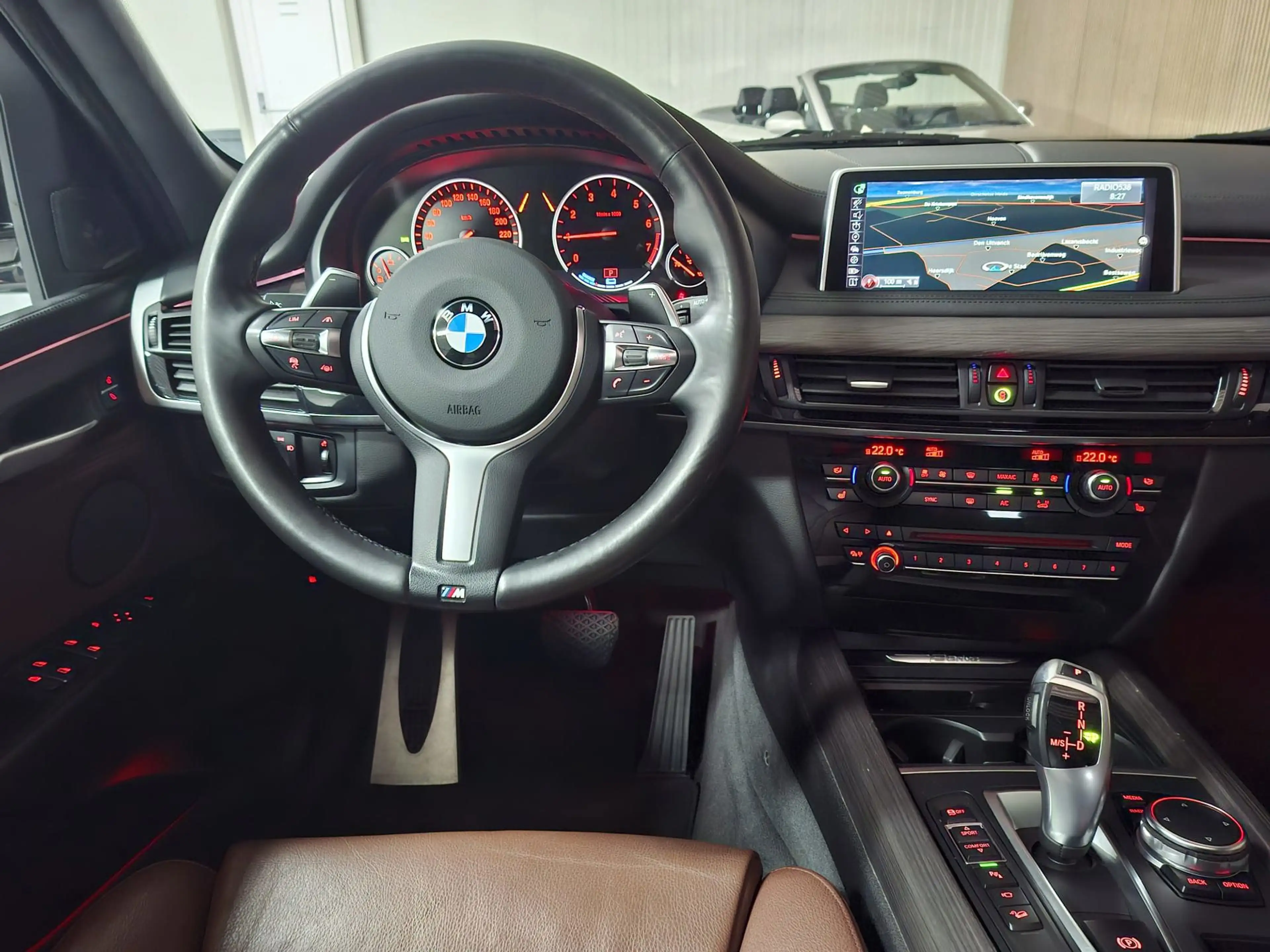 BMW X5 XDrive40e High Executive | Clima | Navi | Pano | C — photo 23