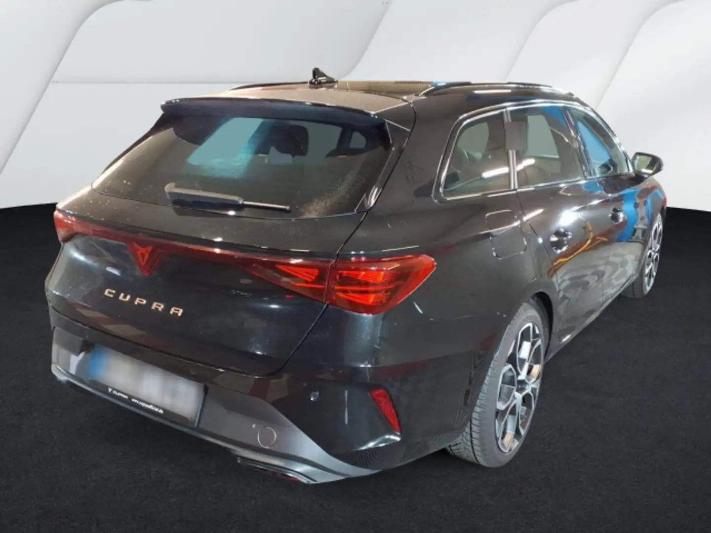 CUPRA Leon Sportstourer 1.5 eTSI DSG Matrix Edge SHZ PDC RFK Schwarz - 2