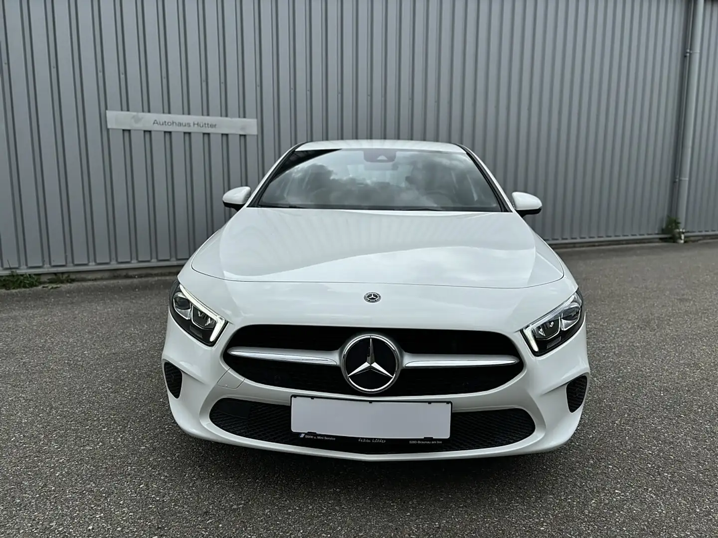 Mercedes-Benz A 200 , Progressive Weiß - 2