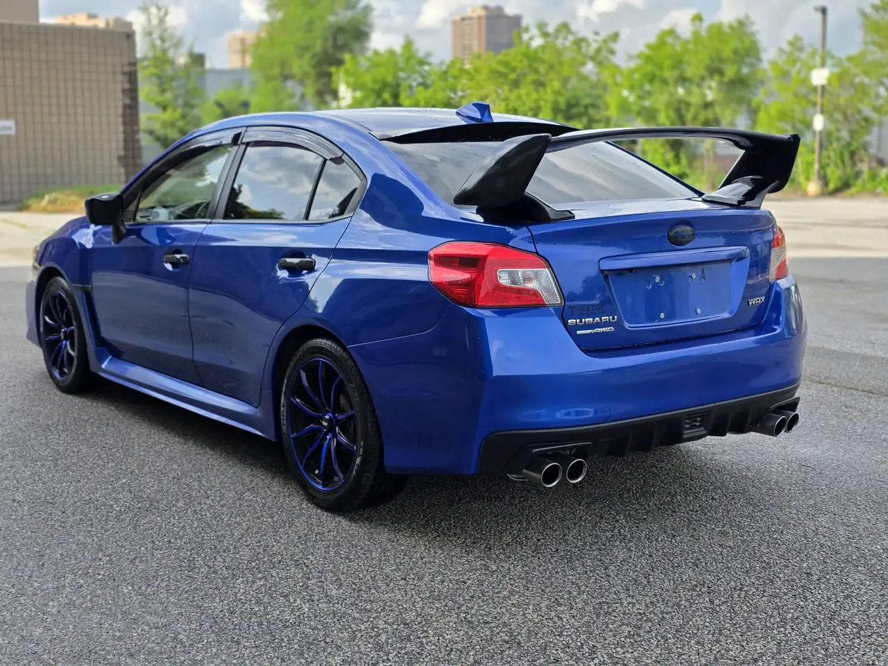Subaru WRX снимка Subaru WRX