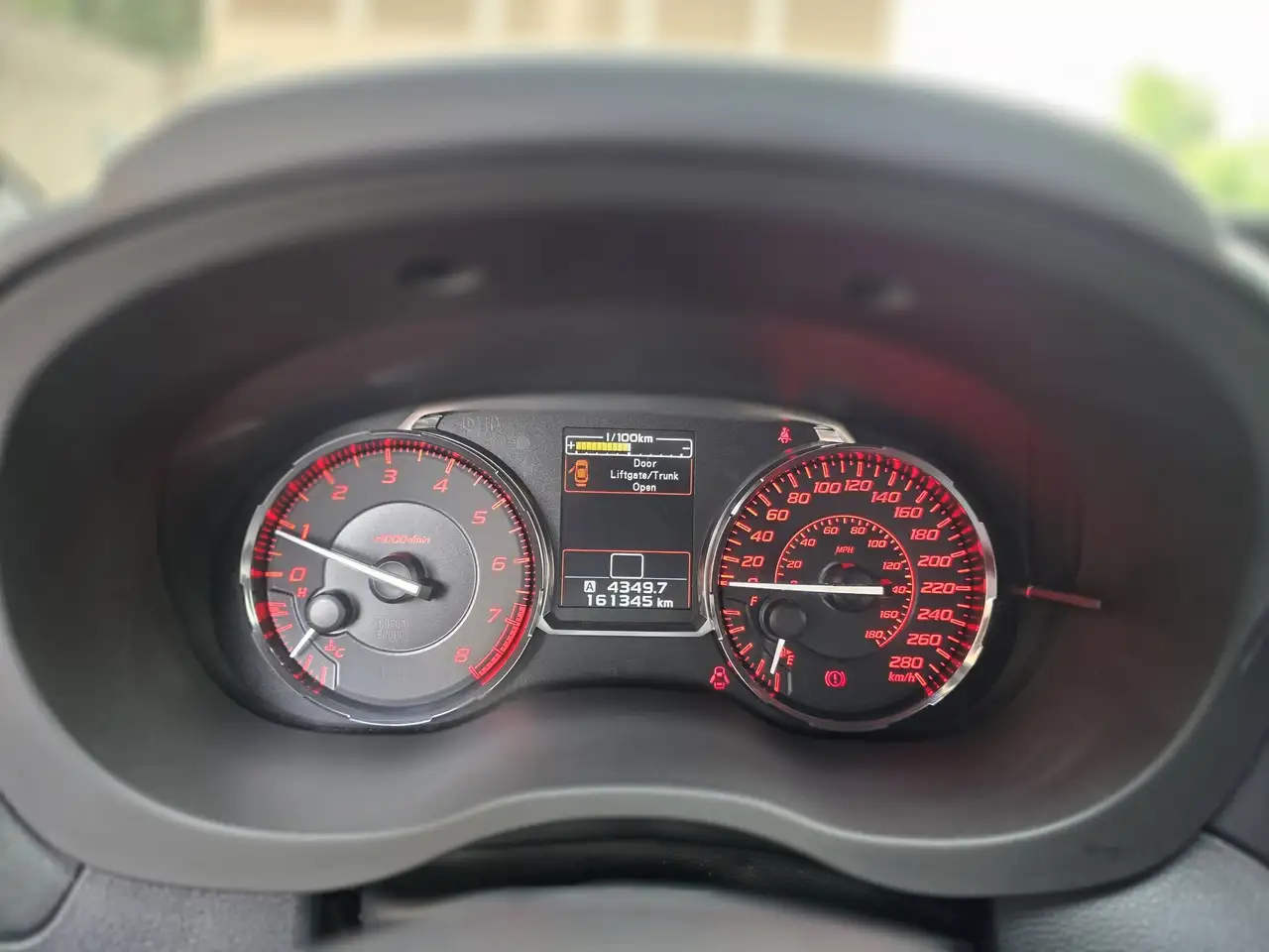 Subaru WRX снимка Subaru WRX