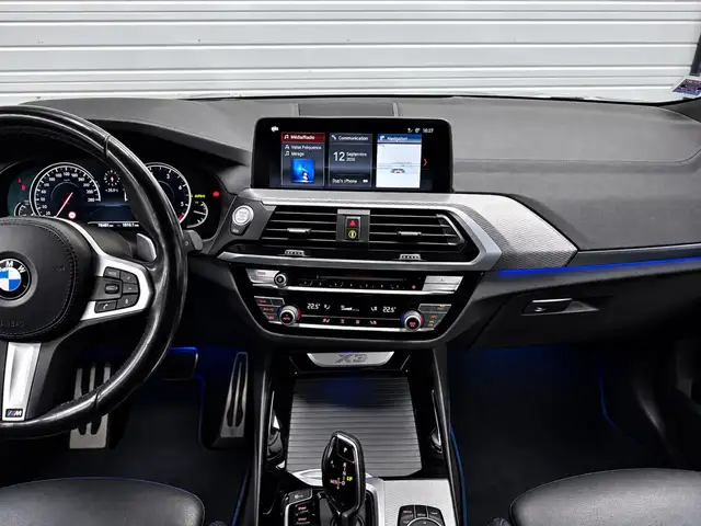 BMW X3 view 13