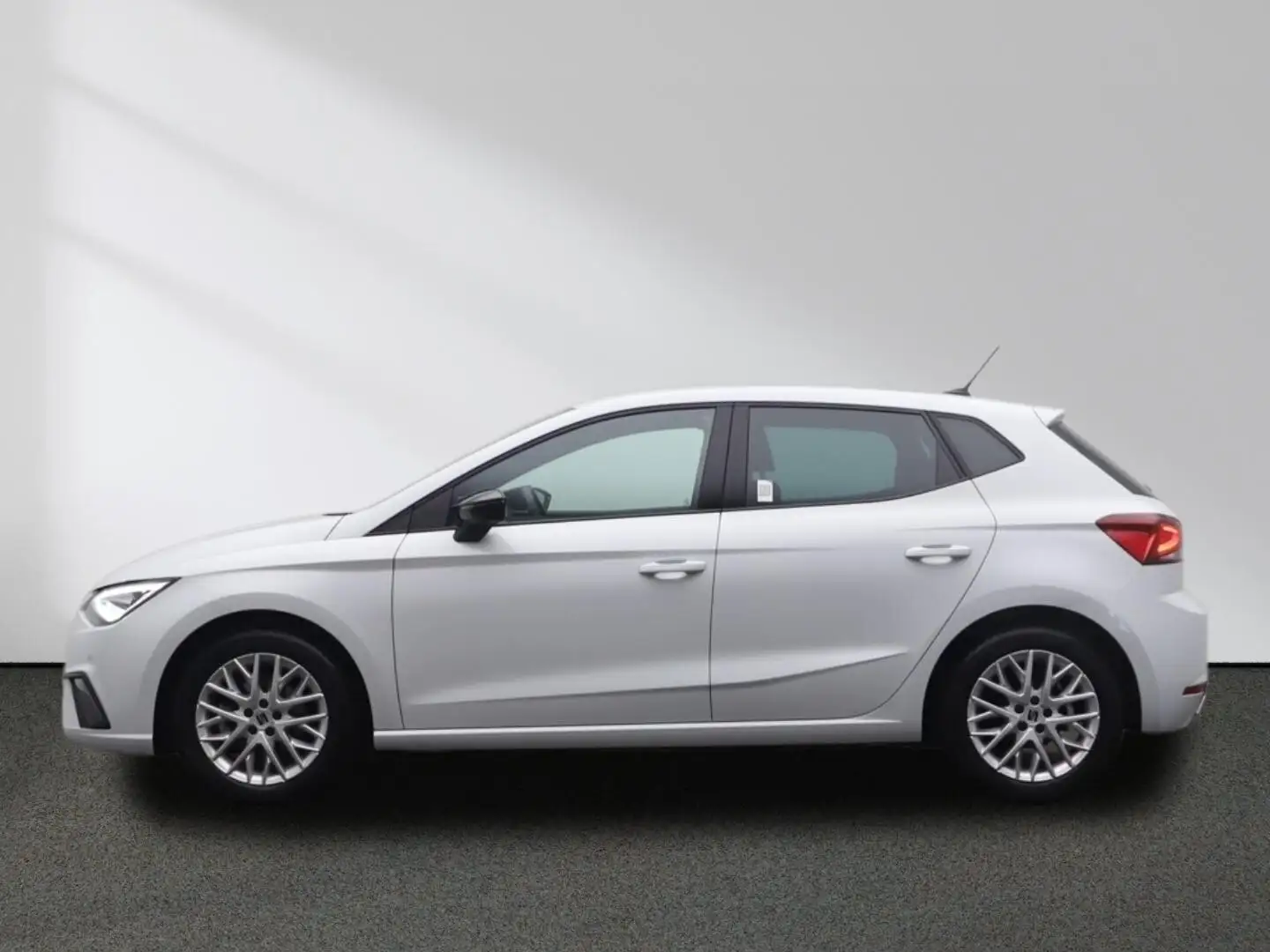 SEAT Ibiza FR-Line 1.0 TSI CarPlay LED Kamera Sitzh. Weiß - 2