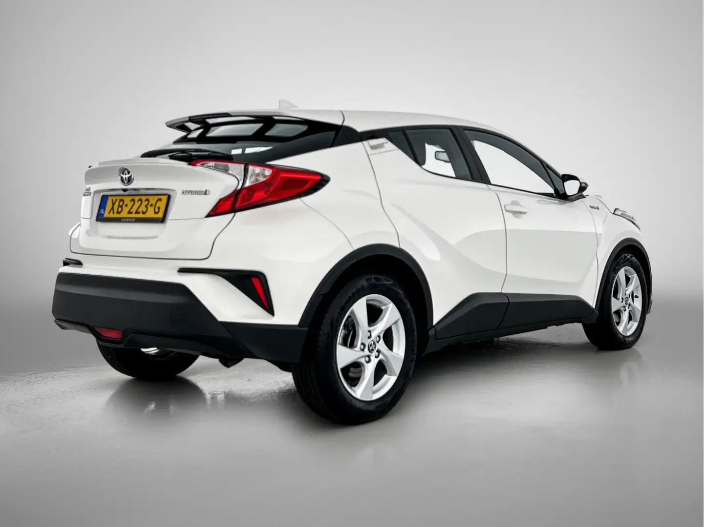 Toyota C-HR 1.8 Hybrid Active | Navigatie | Achteruitrijcamera Blanc - 2