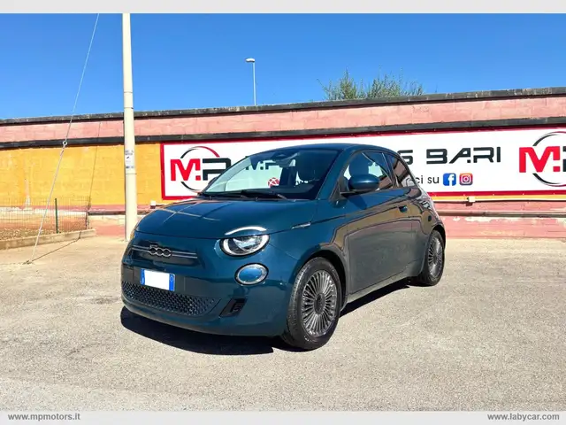 Fiat 500C LA PRIMA BERLINA 42 KWH