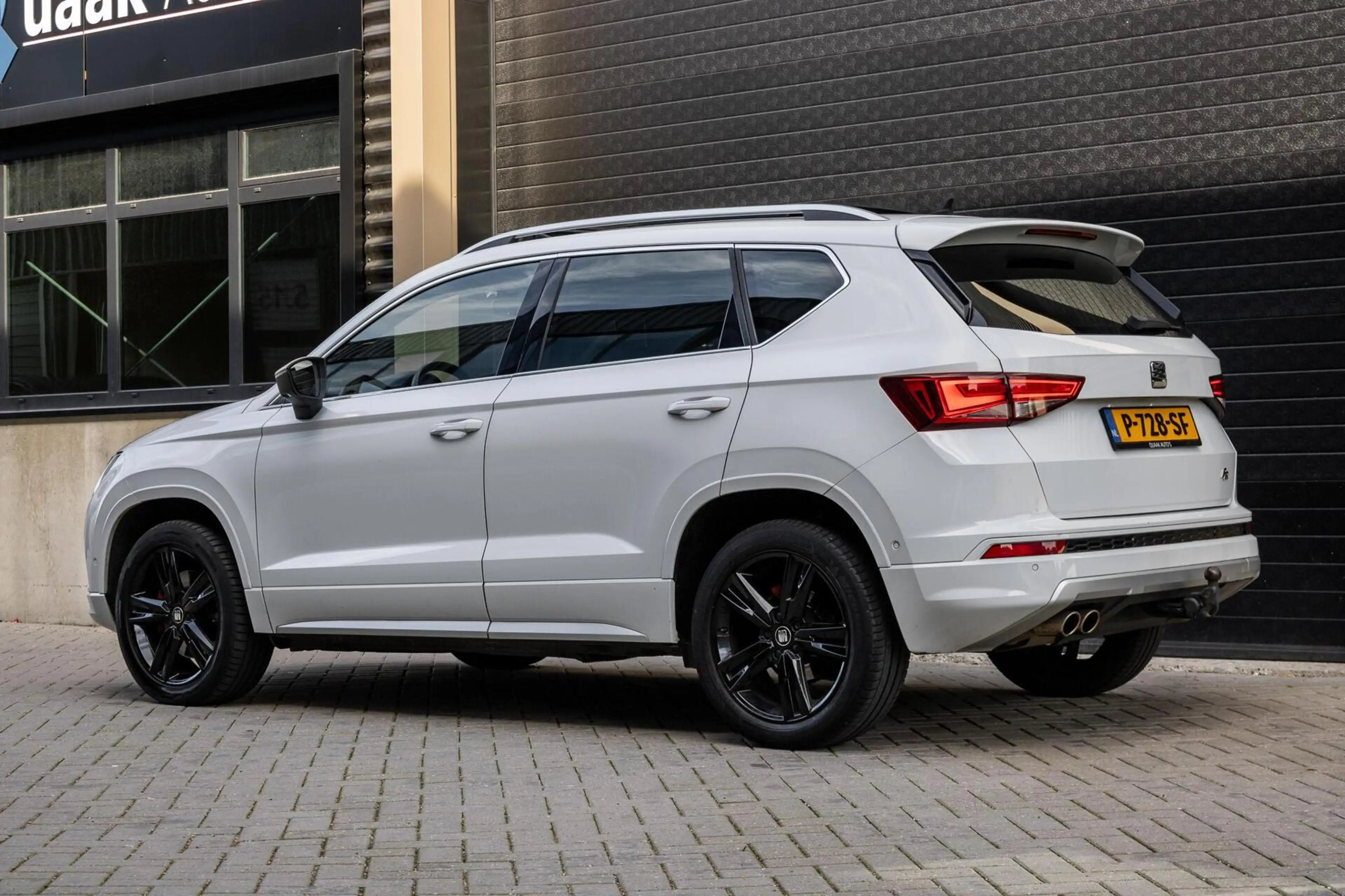 SEAT Ateca 1.4 EcoTSI FR | PANO | TREKHAAK | CARPLAY | LED | — photo 4