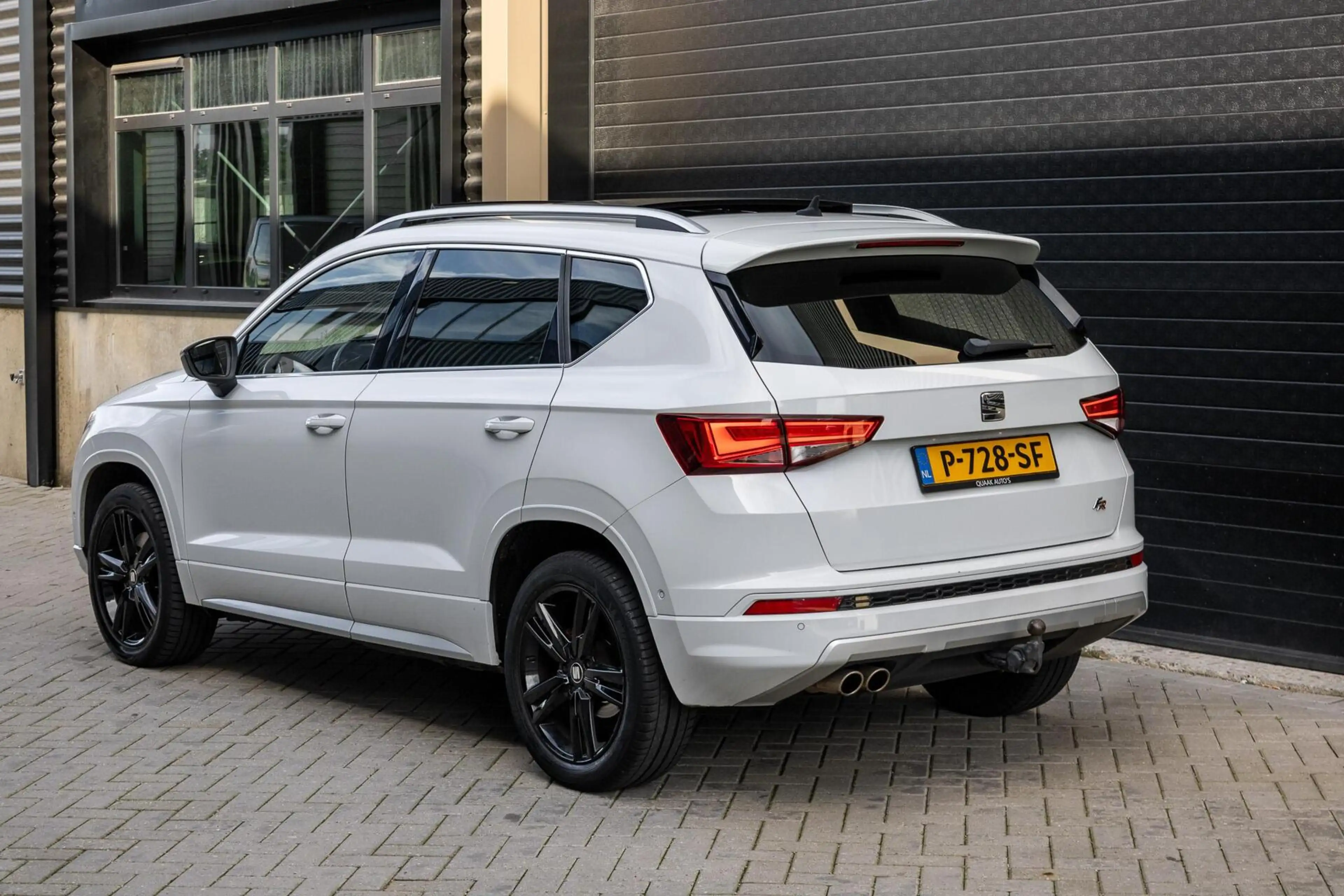 SEAT Ateca 1.4 EcoTSI FR | PANO | TREKHAAK | CARPLAY | LED | — photo 14