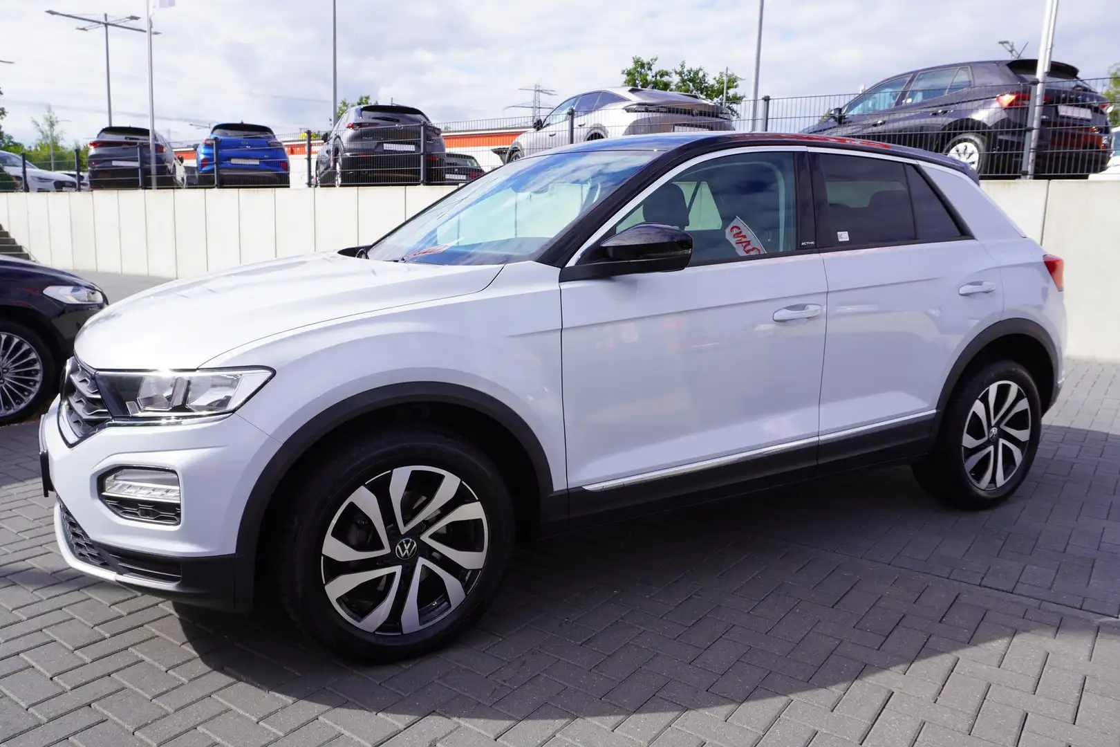 Volkswagen T-Roc 1.0 LED AHK Navi Winterpaket Blanc - 2