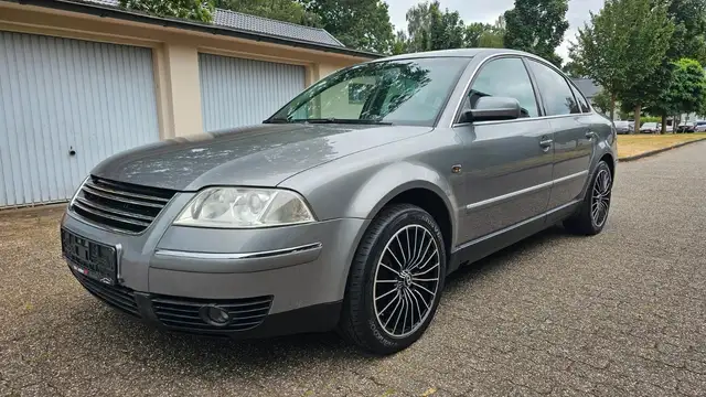 Volkswagen Passat 2.8 V6 4motion Comfortline,Navi,Leder