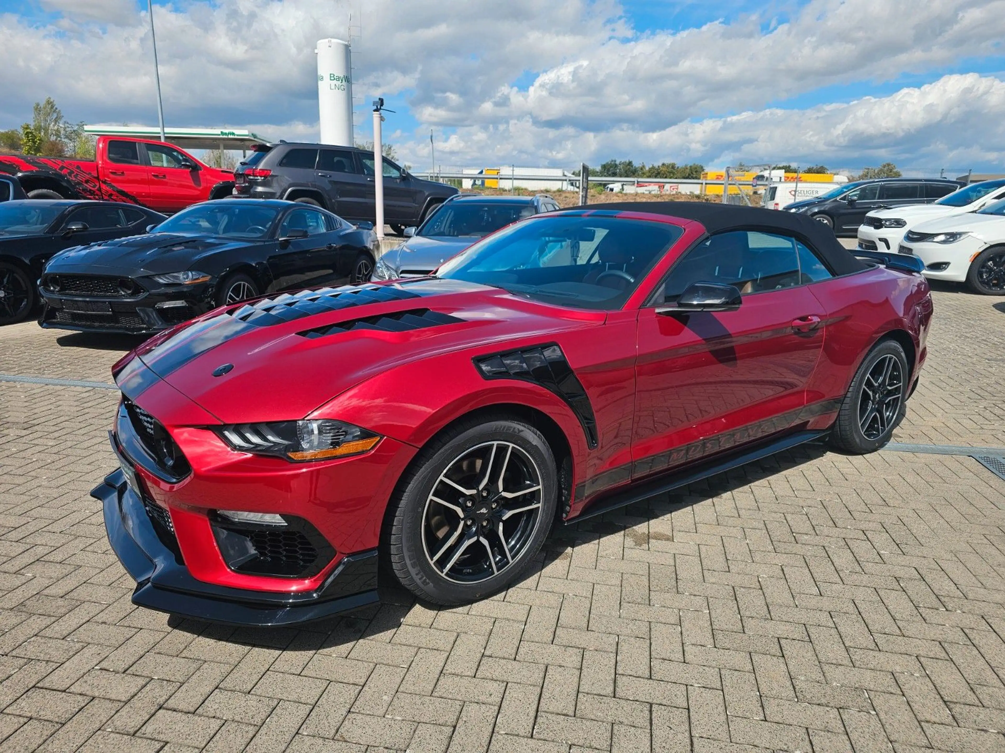 Ford Mustang 2,3 Premium.Automatik.Cabrio — photo 2
