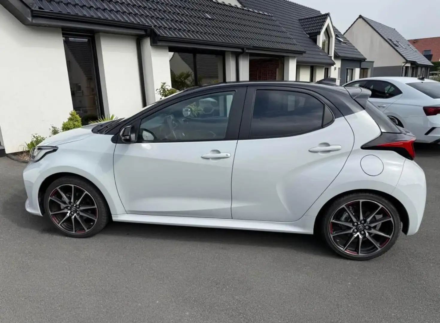 Toyota Yaris Toyota Yaris 1.5 VVT-i Blanc - 1