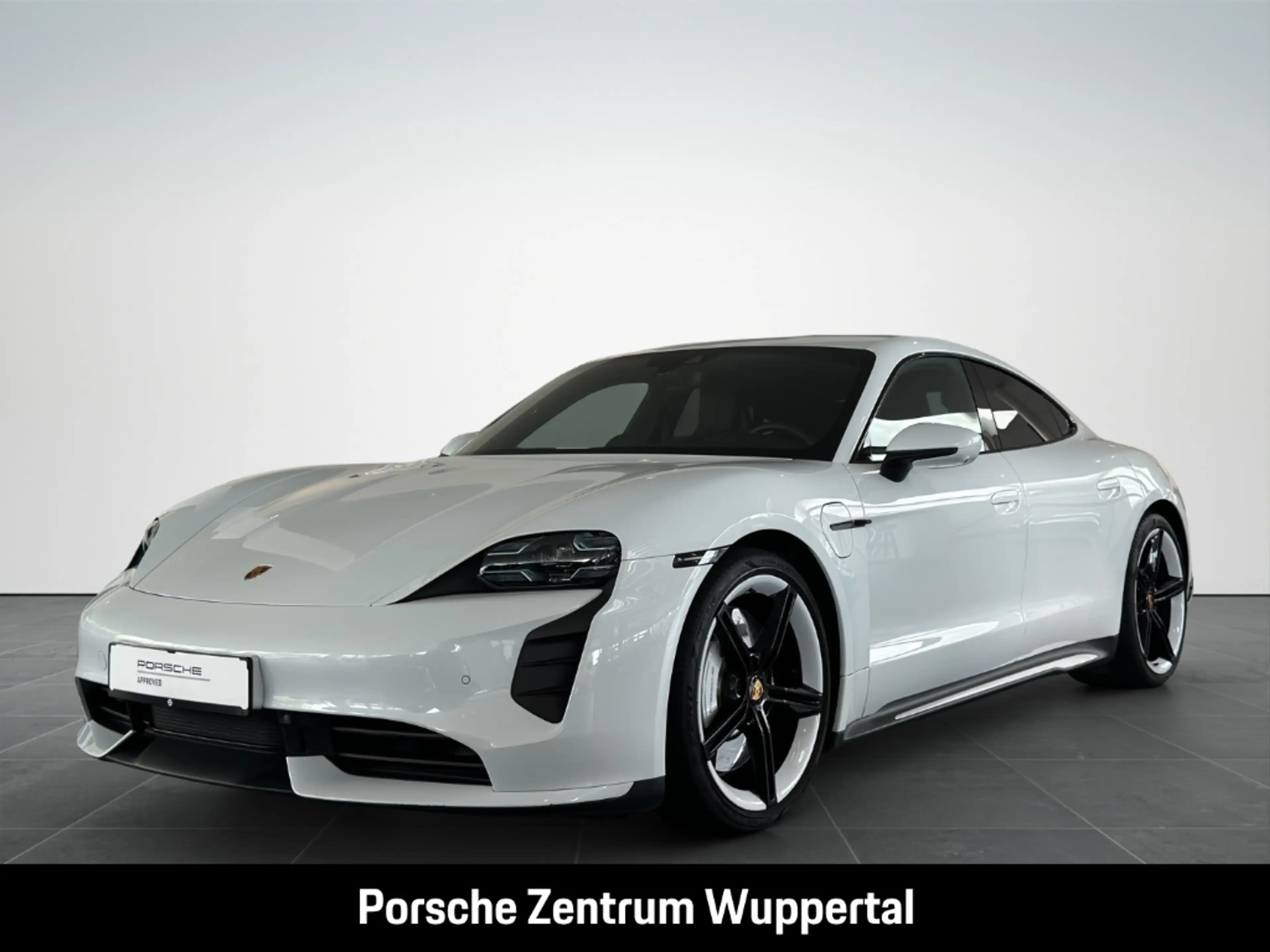 Porsche Taycan Turbo*SurroundView*HUD*PIRM*Massage*SportDesign*Be