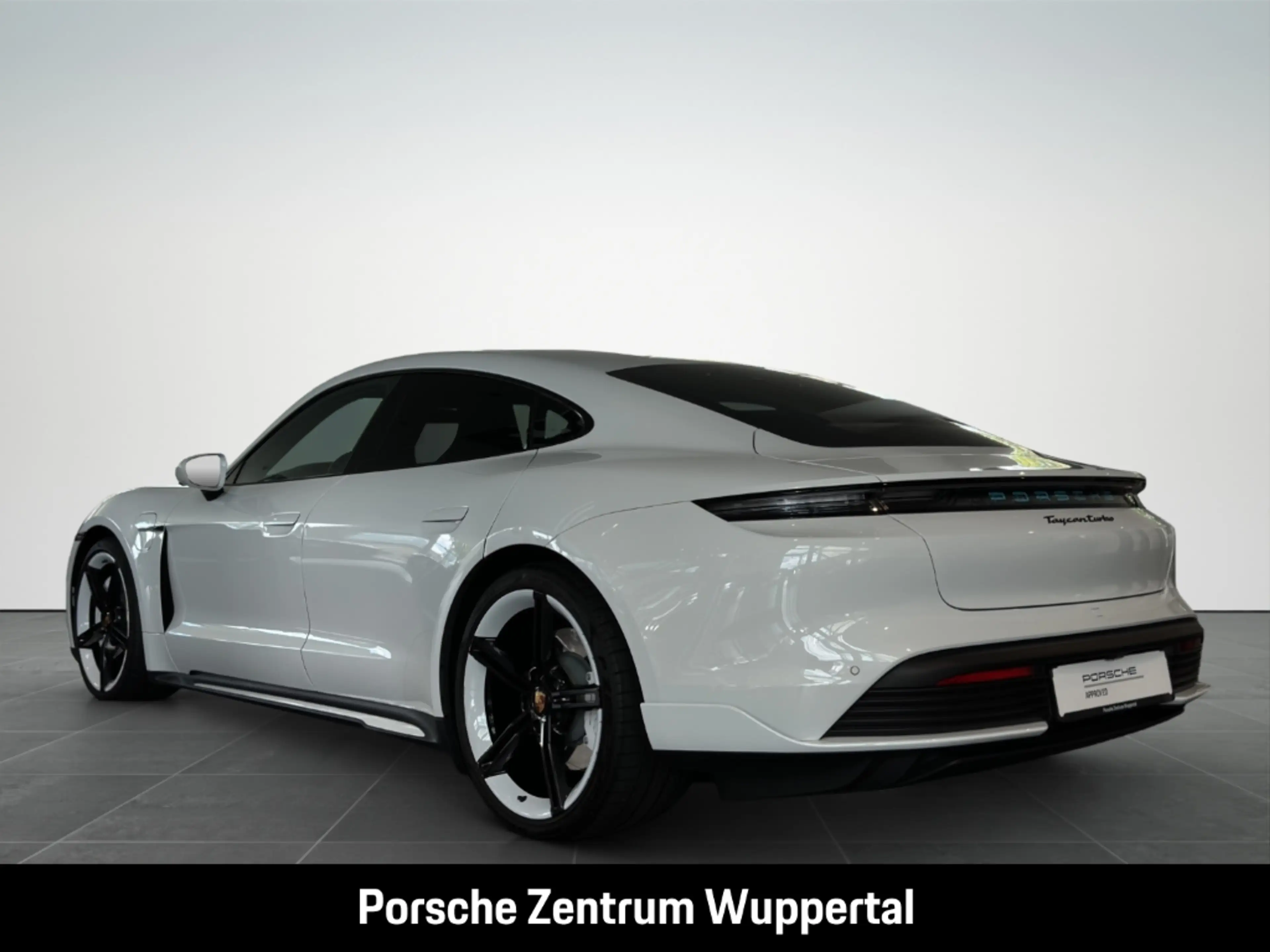 Porsche Taycan Turbo*SurroundView*HUD*PIRM*Massage*SportDesign*Be — photo 3