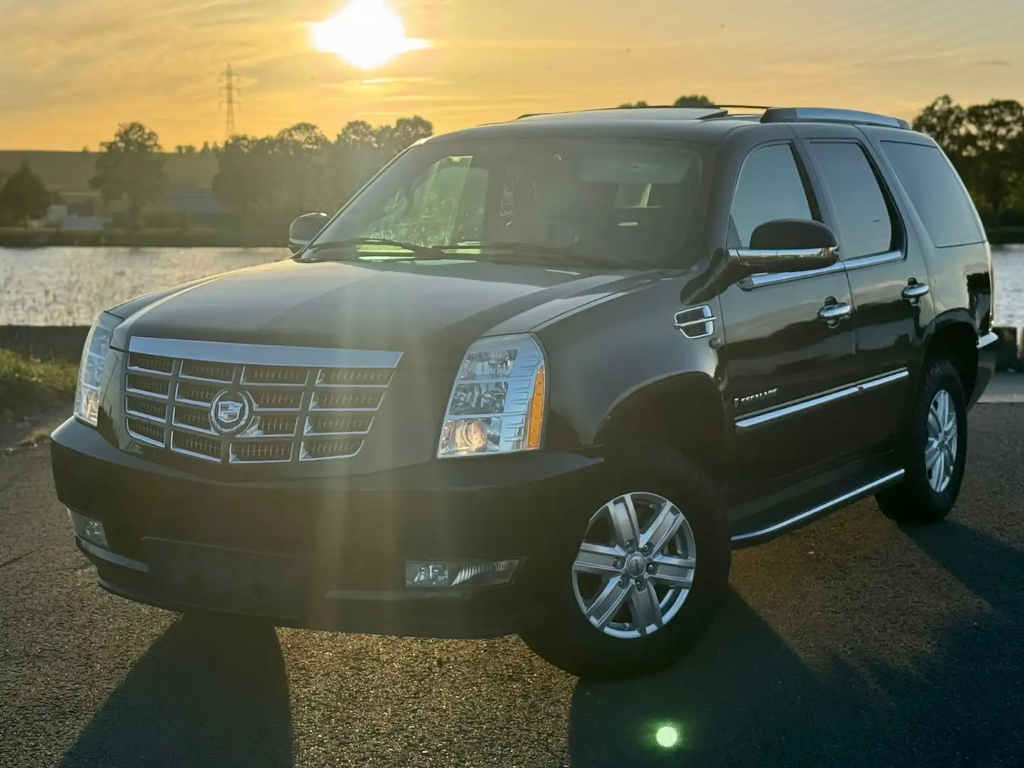 Cadillac Escalade 6.2i V8 Sport Luxury * GARANTIE 12 MOIS * FULL OPT Zwart - 2