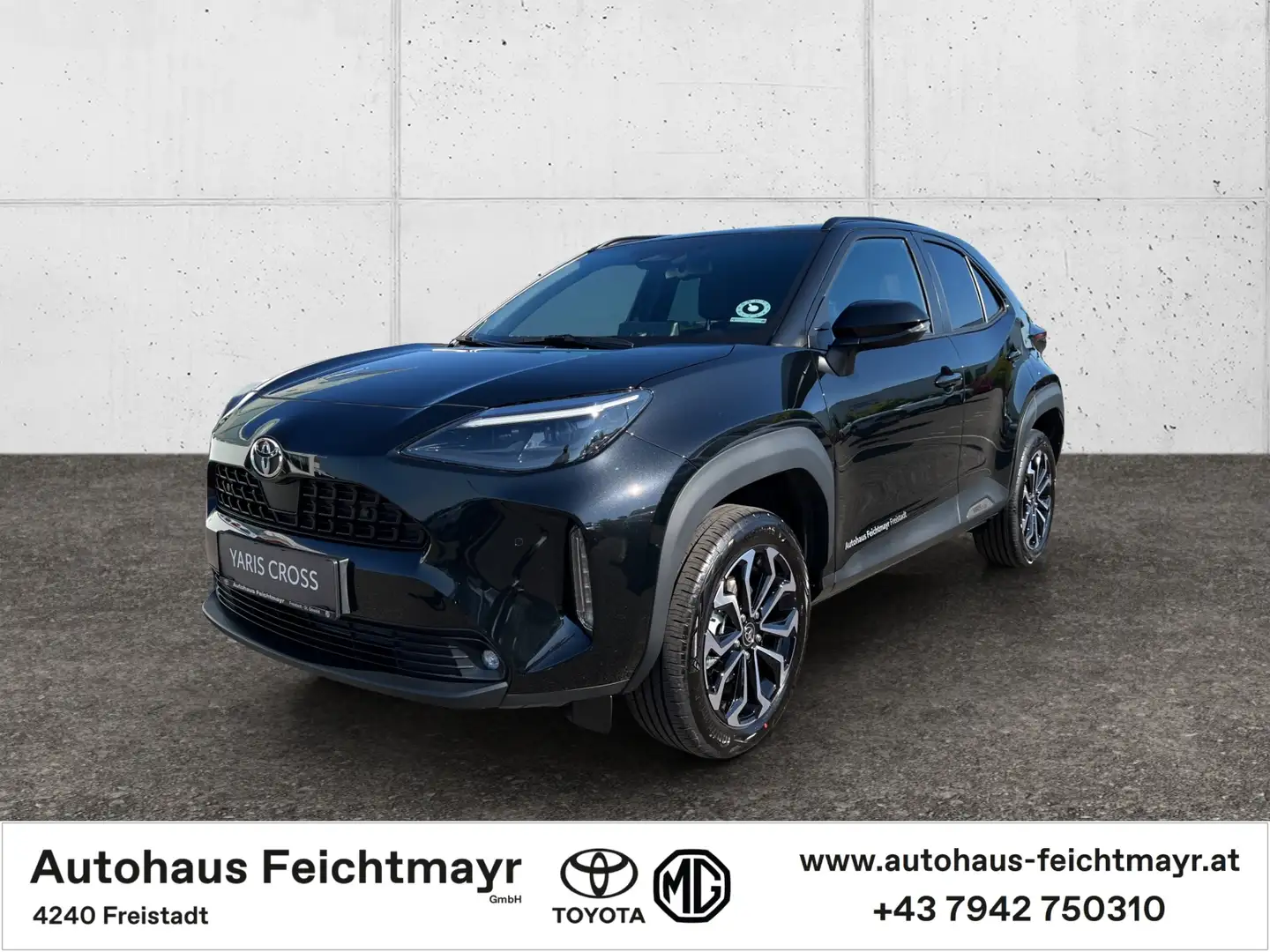 Toyota Yaris Cross Cross HYBRID 2WD Active Drive Safety Paket 5t. Schwarz - 1