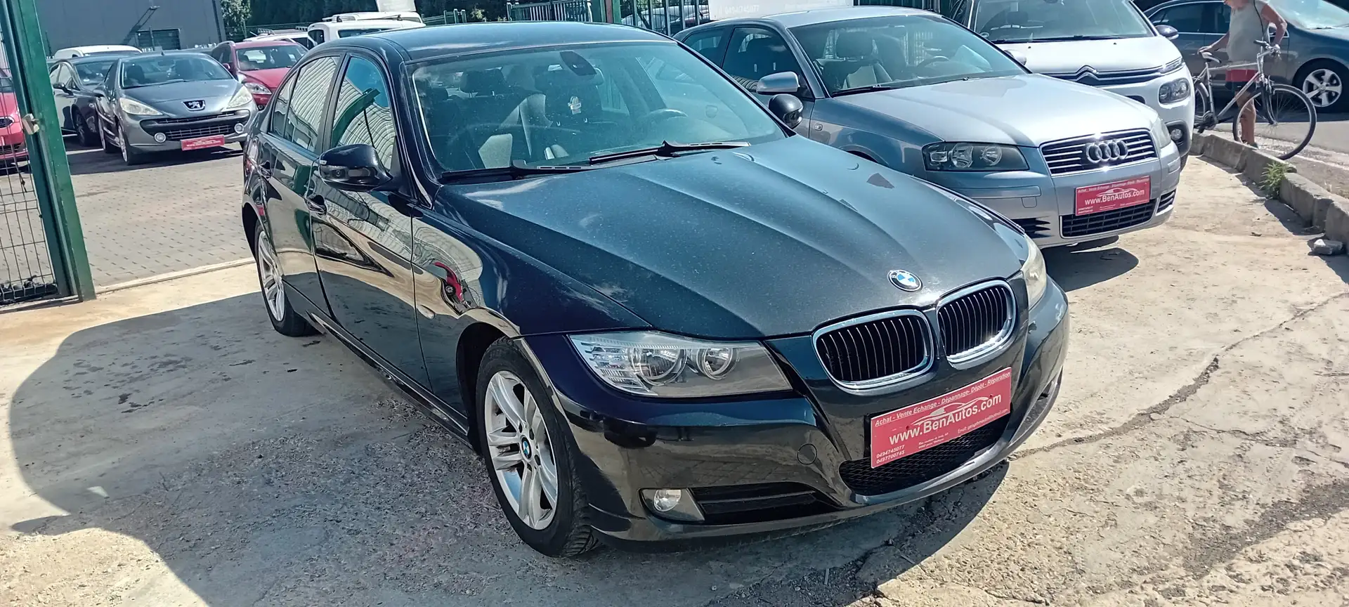 BMW 318 318 d Noir - 1
