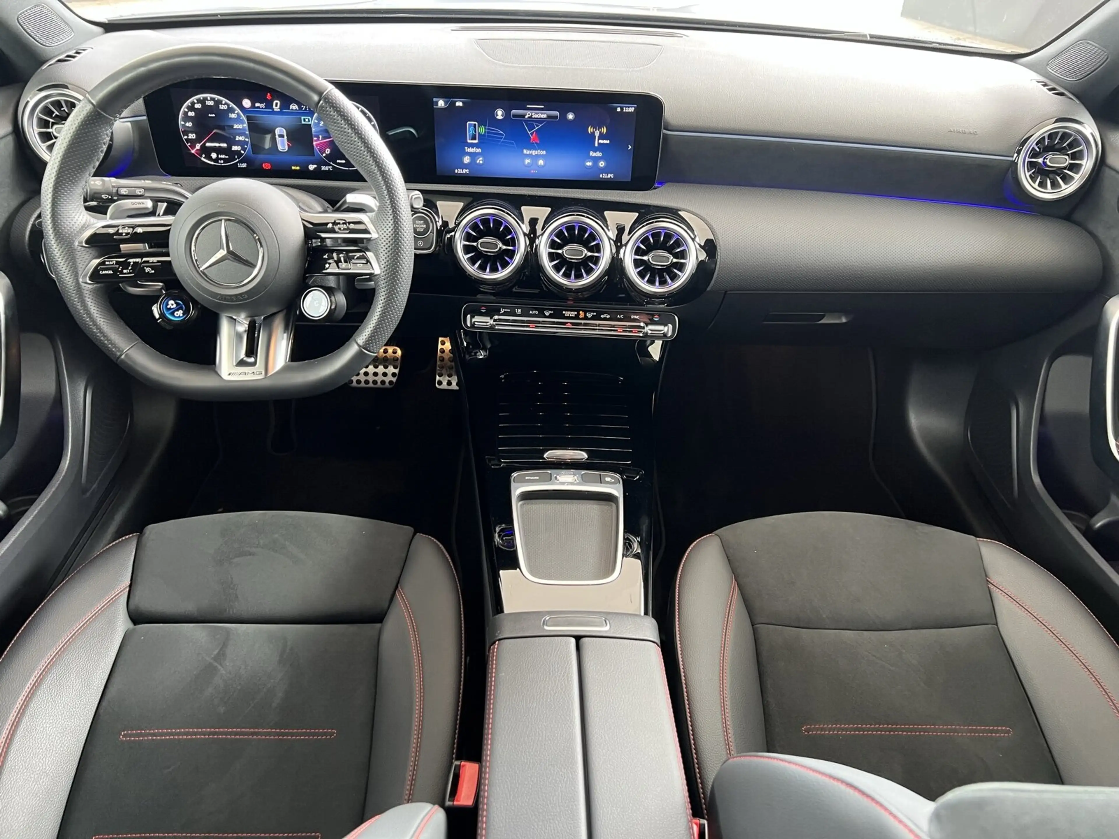 Mercedes-Benz A 35 AMG A 35 AMG 4M Distronic/Kamera/Multibeam/Sitzhzg. — photo 9